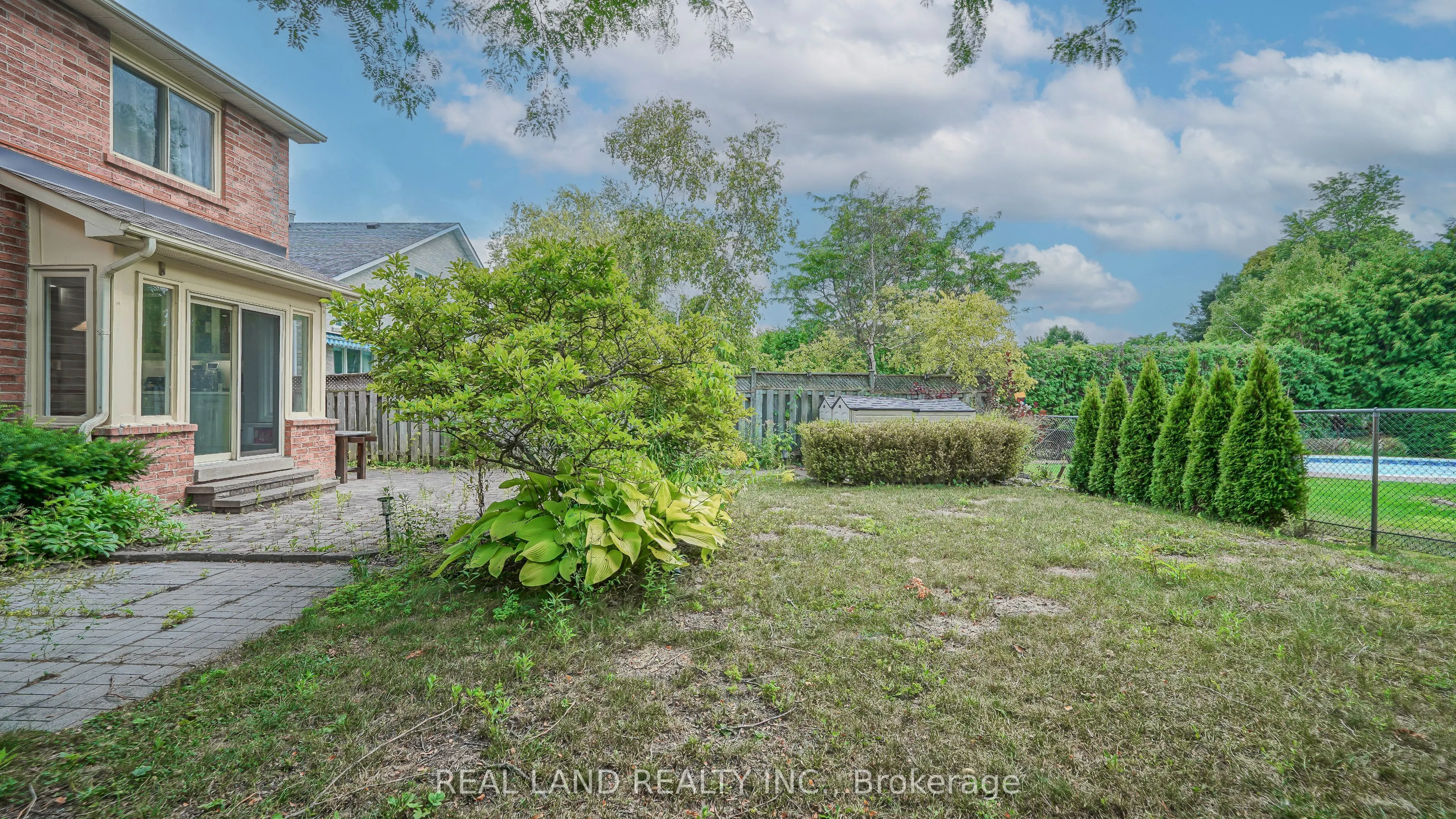 10 Timpson Drive
