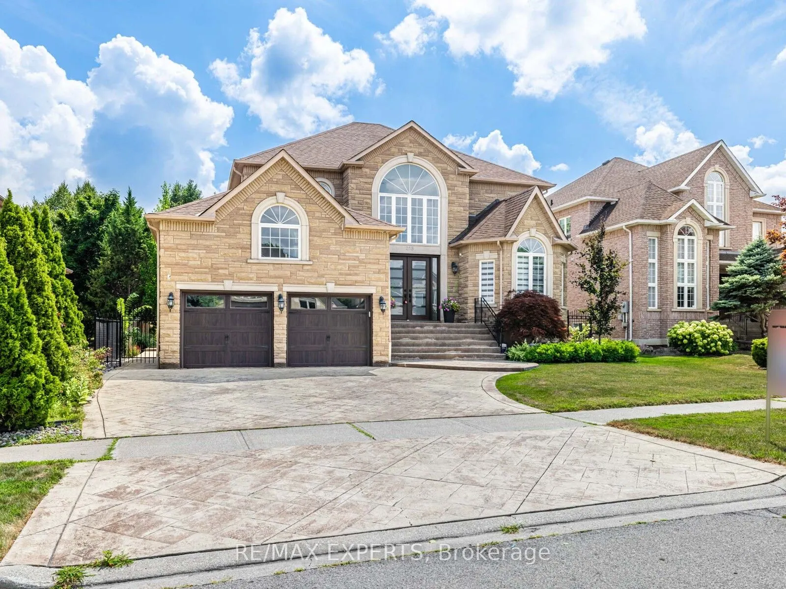 215 Thomson Creek Boulevard