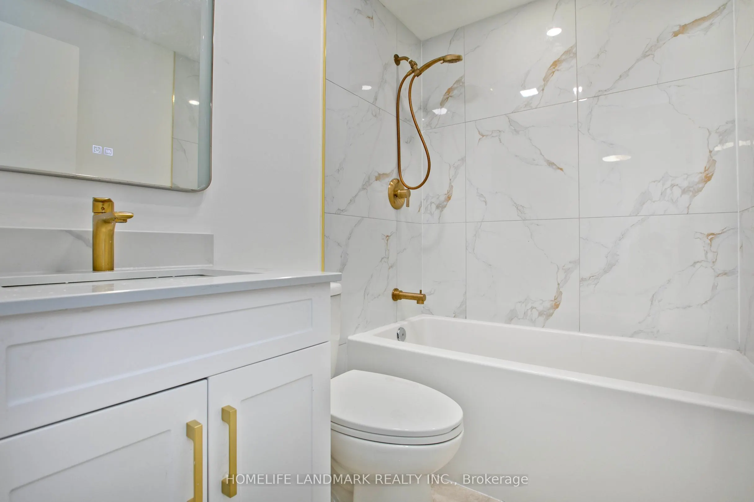1806 John Street, #77