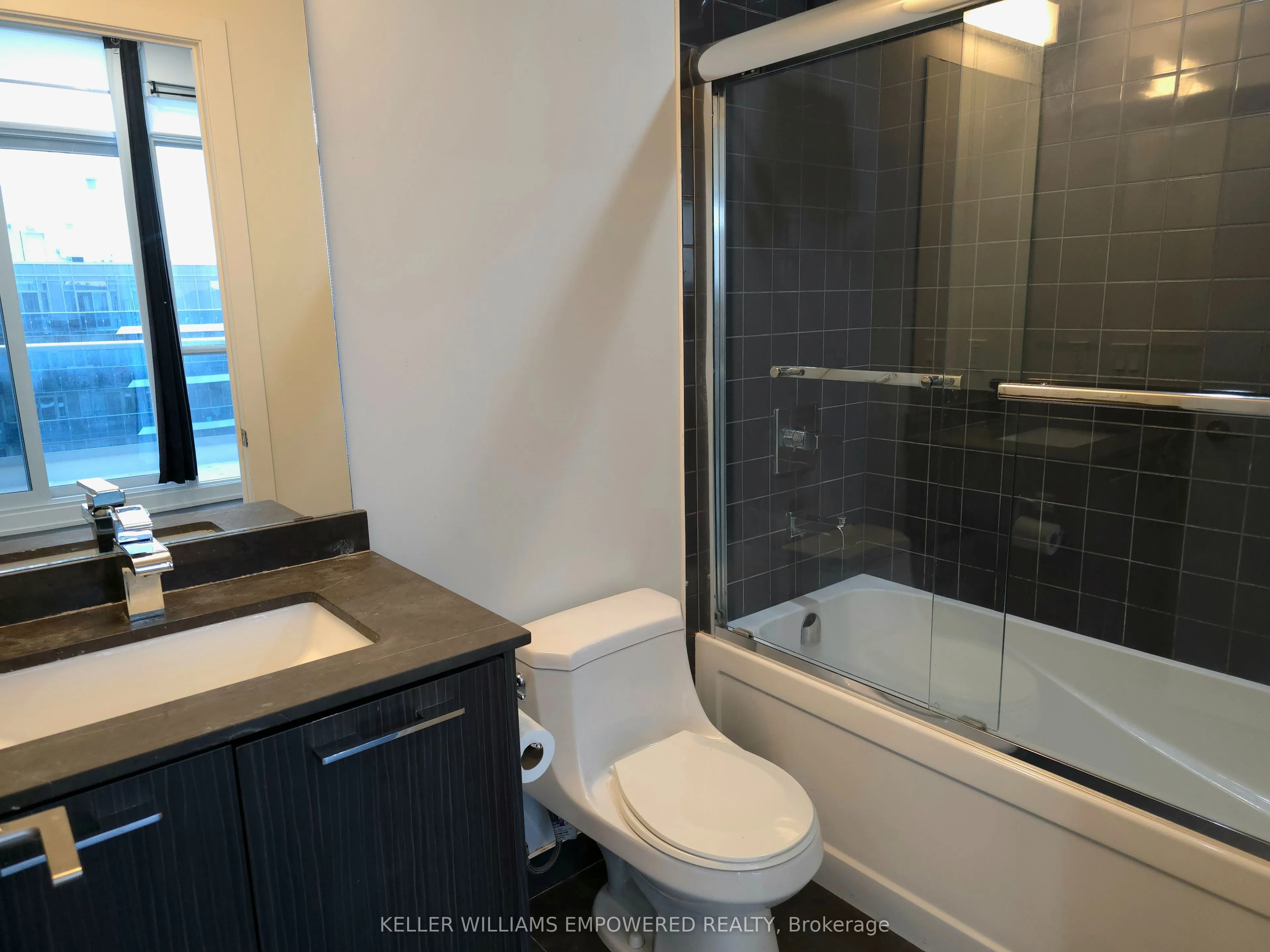 9471 Yonge Street, #Ph10