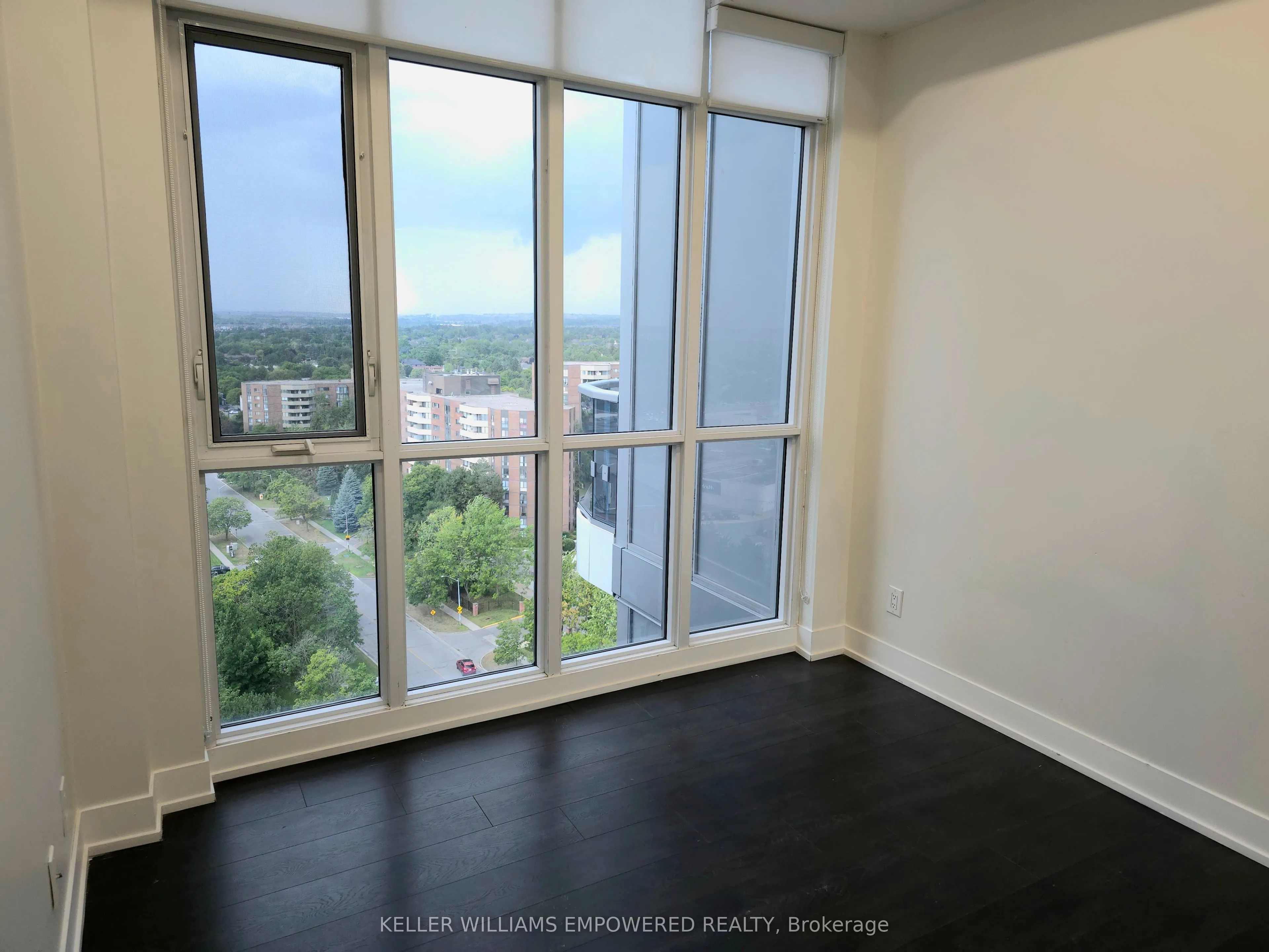 9471 Yonge Street, #Ph10