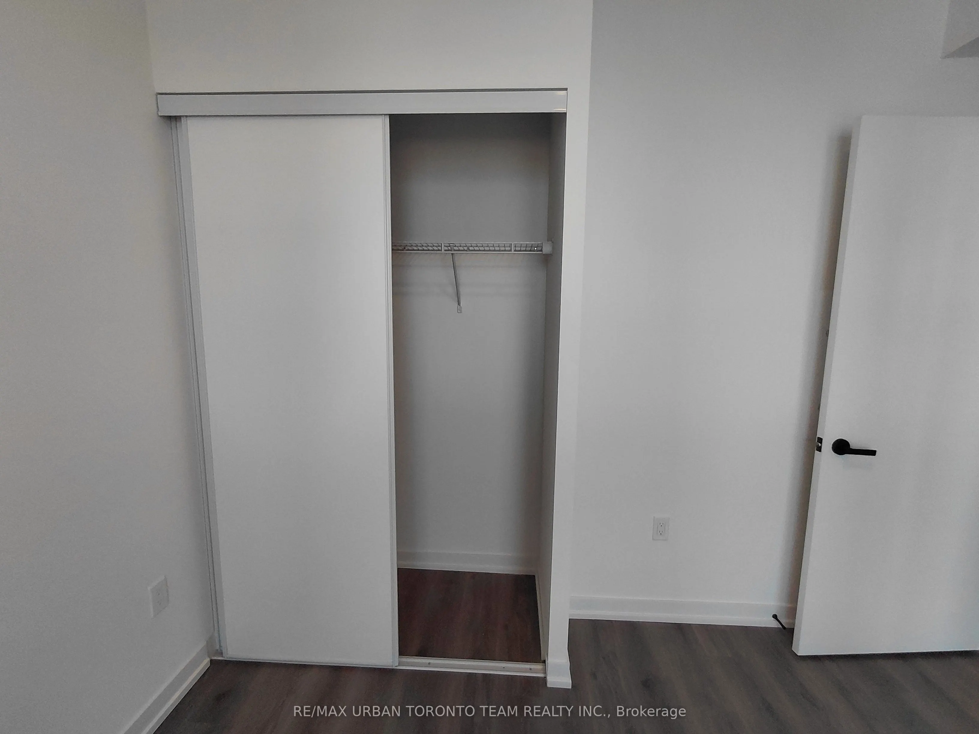 28 Interchange Way, #3007