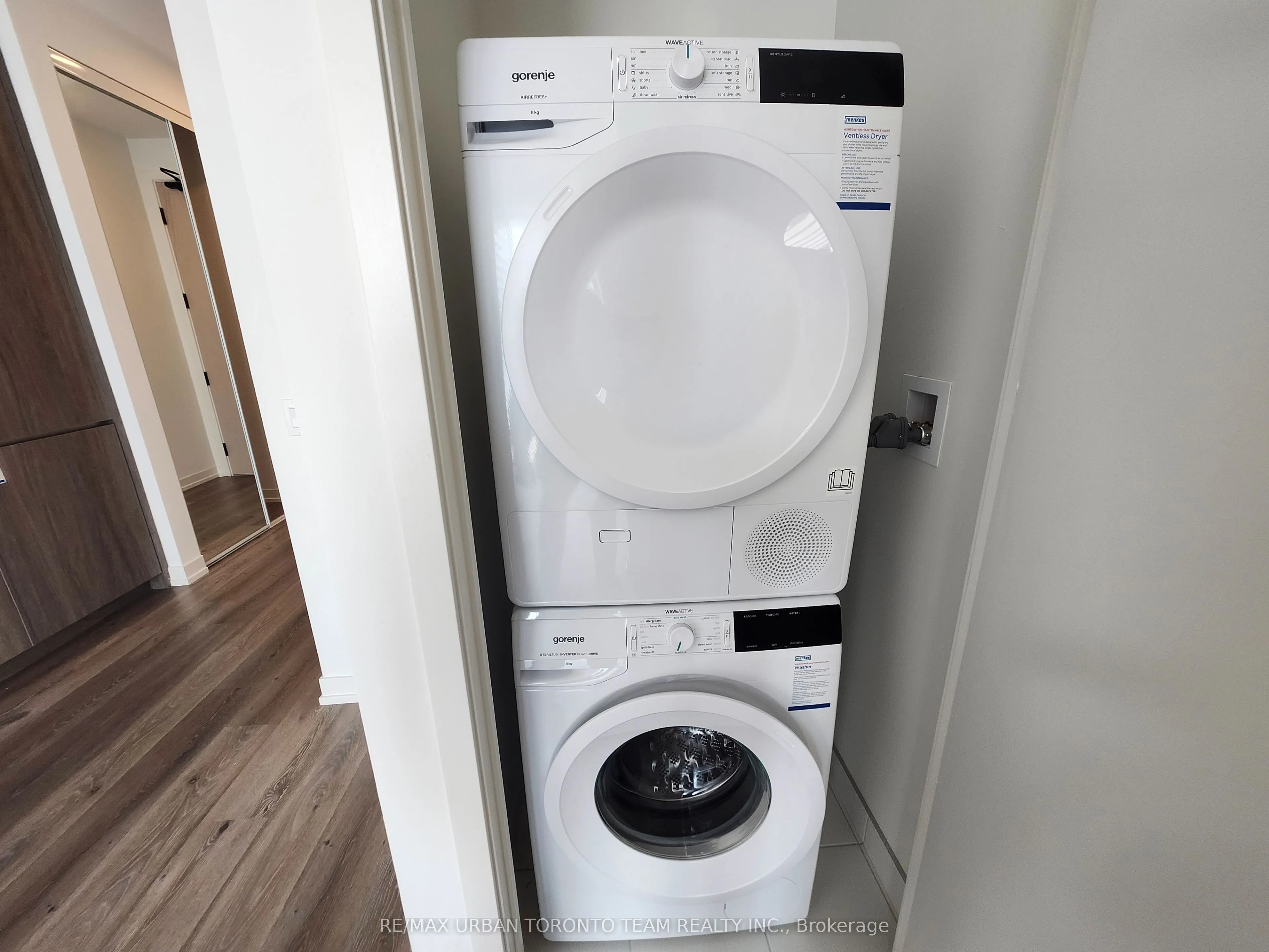 28 Interchange Way, #3101