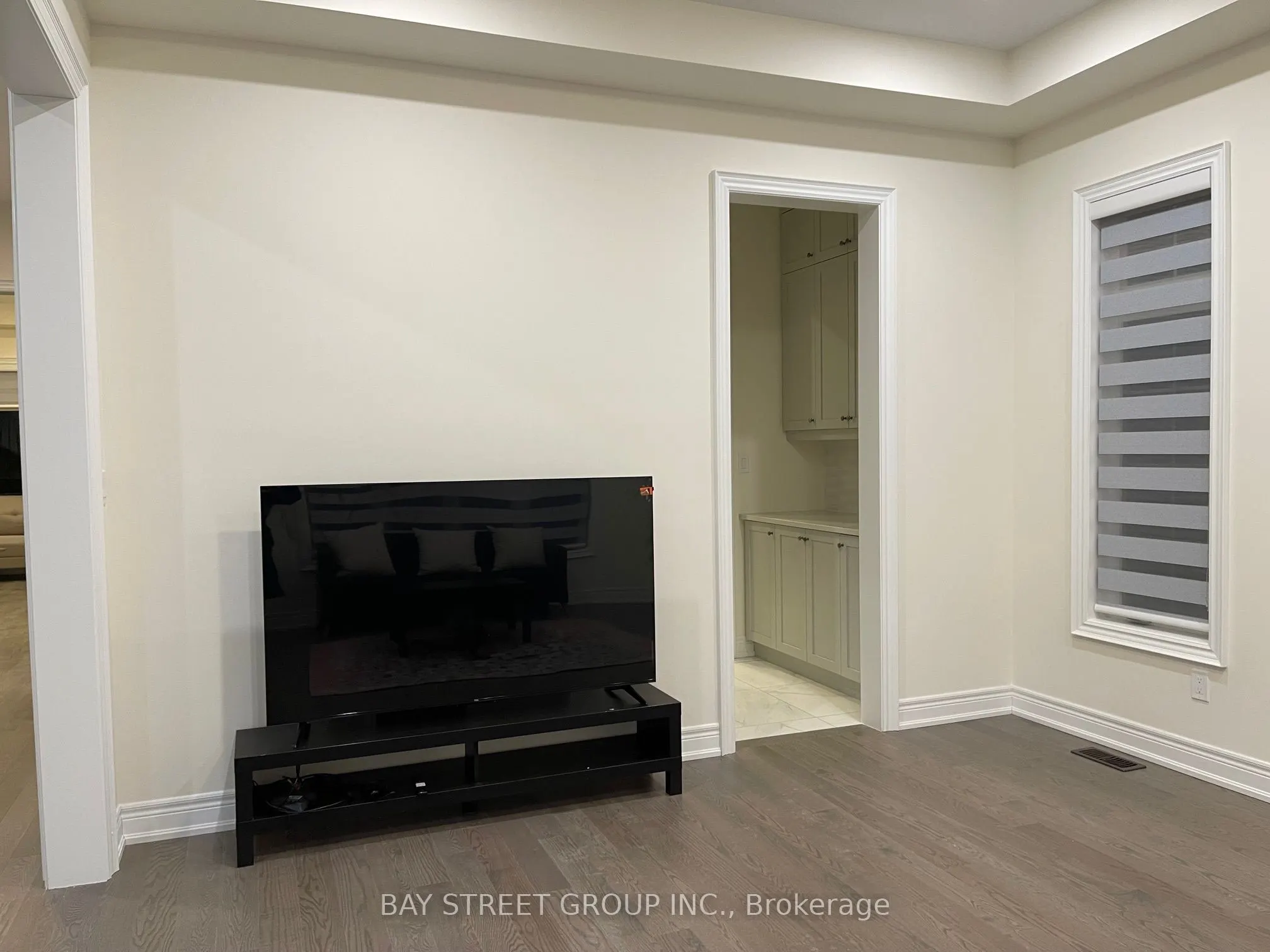 56 Bud leggett Cres Crescent, #room