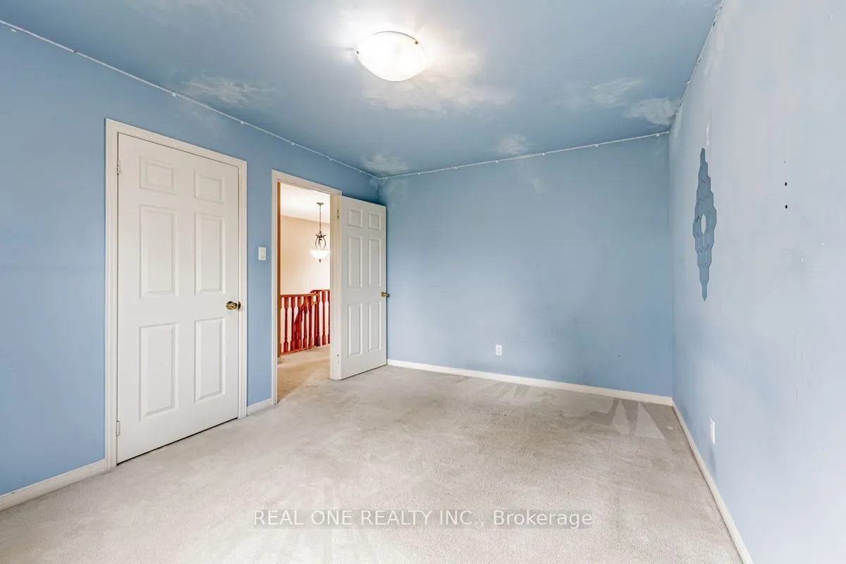 59 Pine Bough Manor