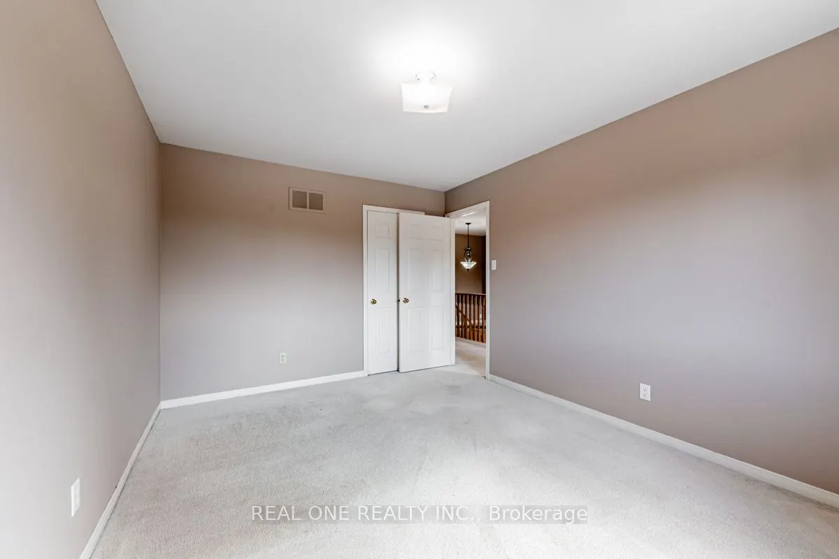 59 Pine Bough Manor