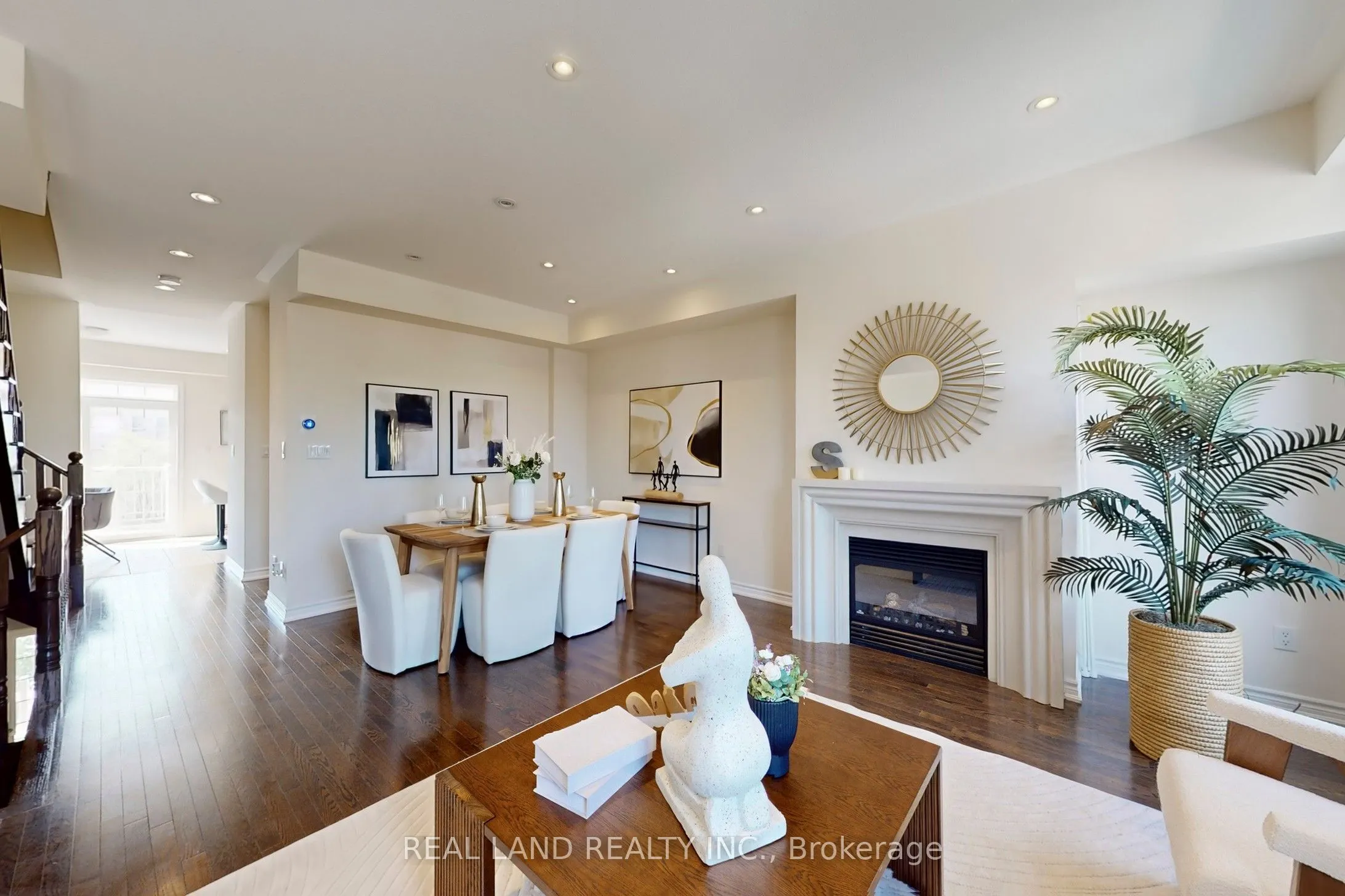 95 Anthony Roman Avenue