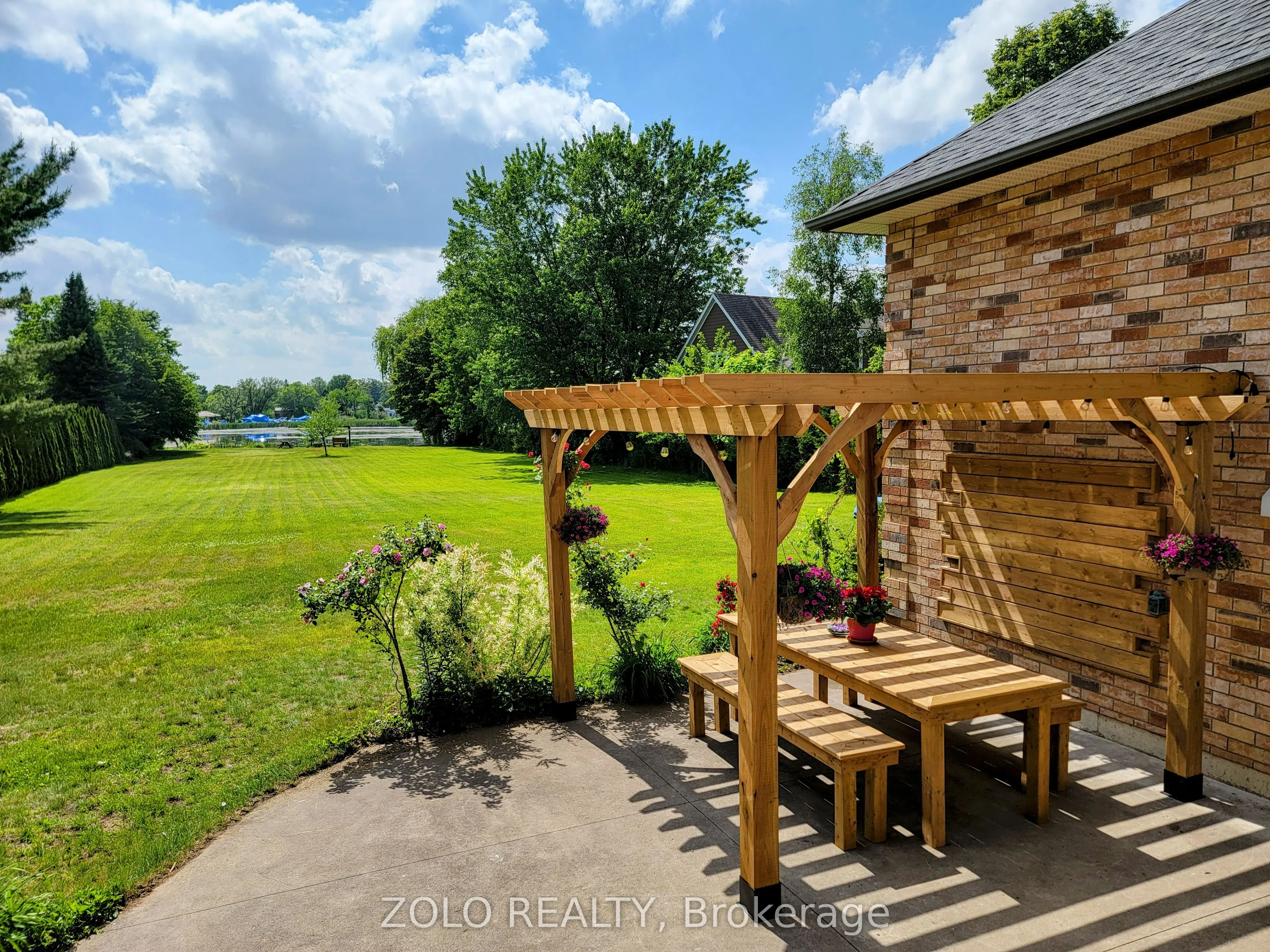 20560 Yonge Street, #Bsmt