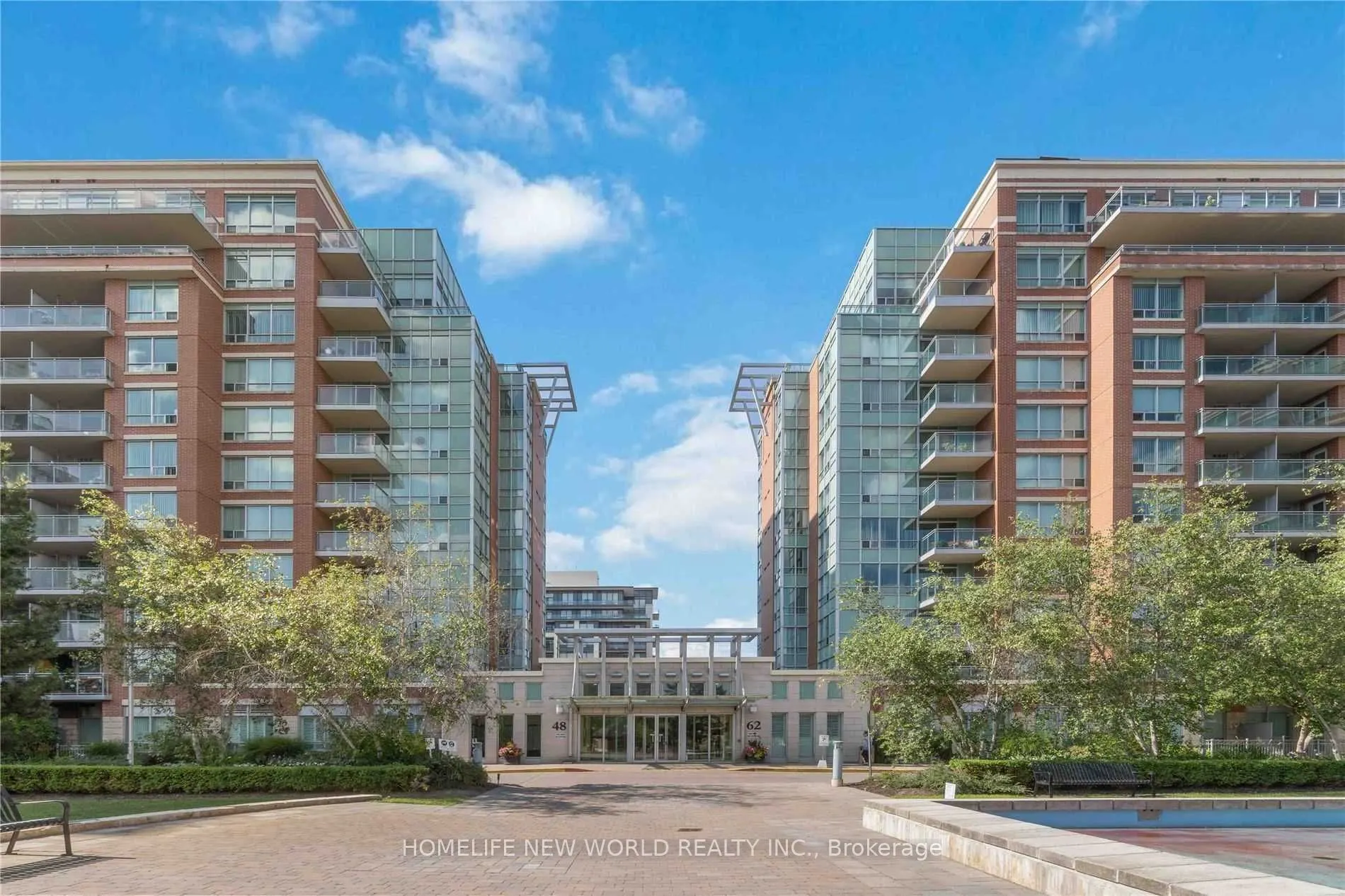 62 Suncrest Boulevard, #220