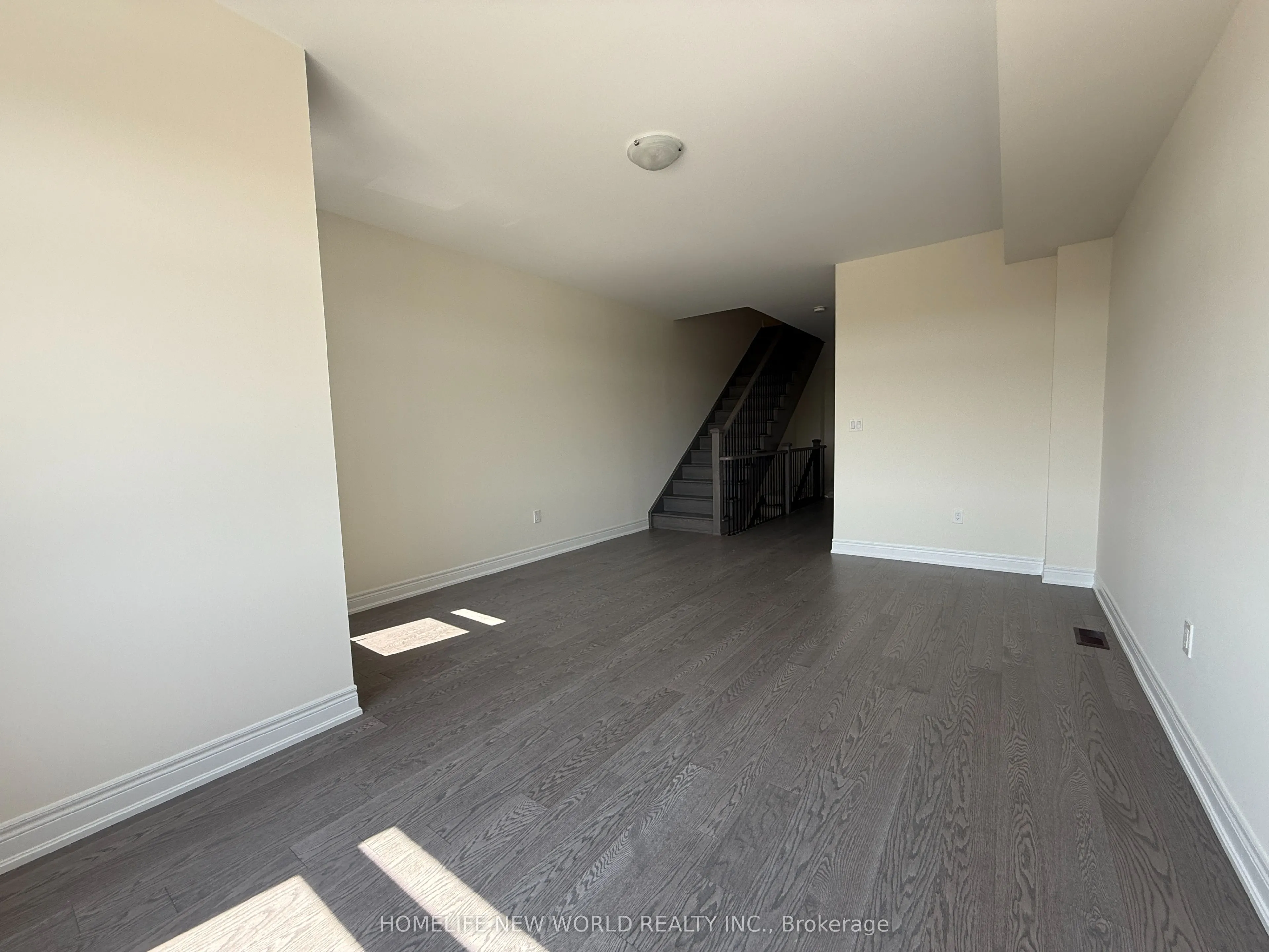 181 Berczy Grn Drive