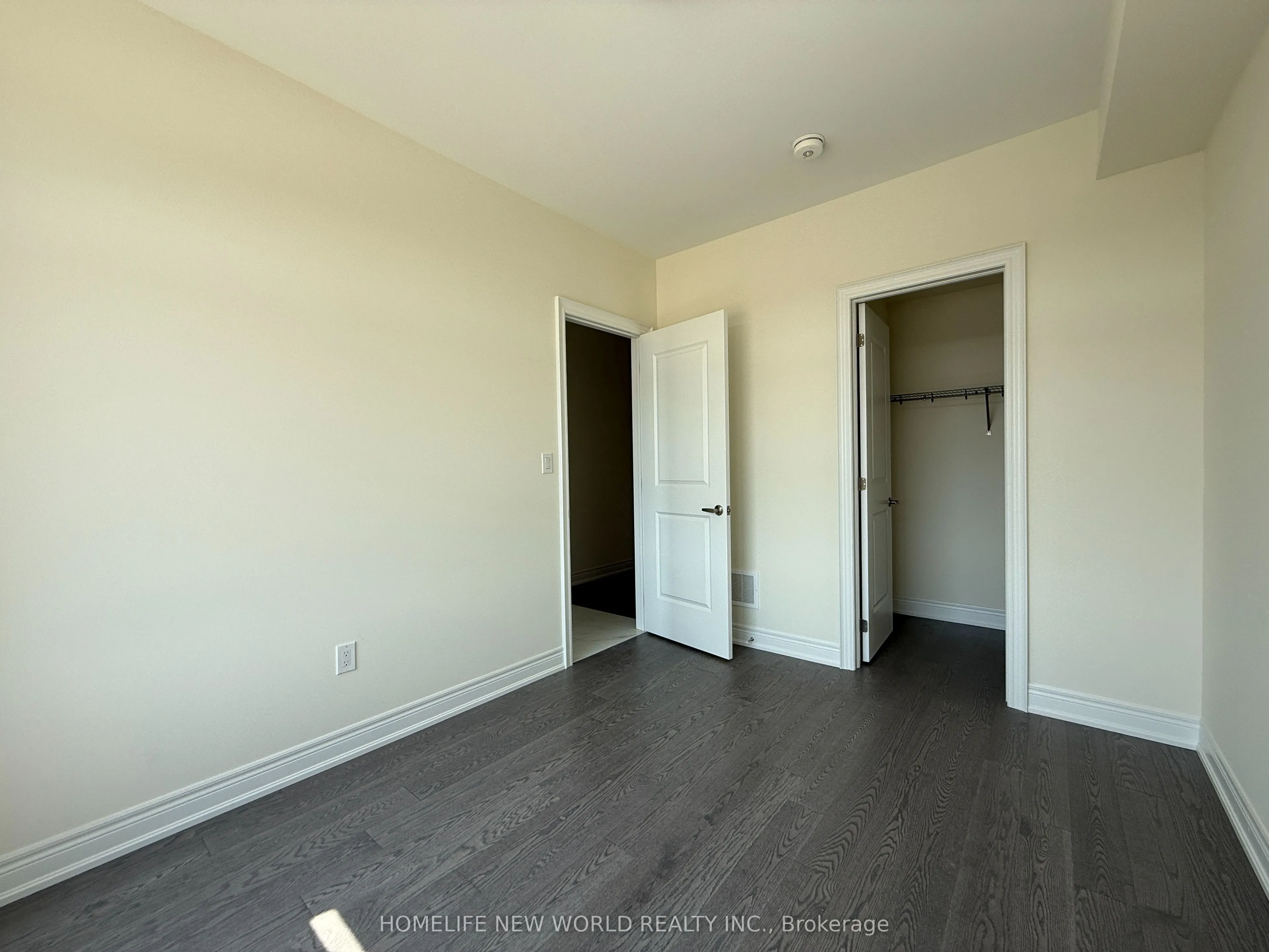 181 Berczy Grn Drive