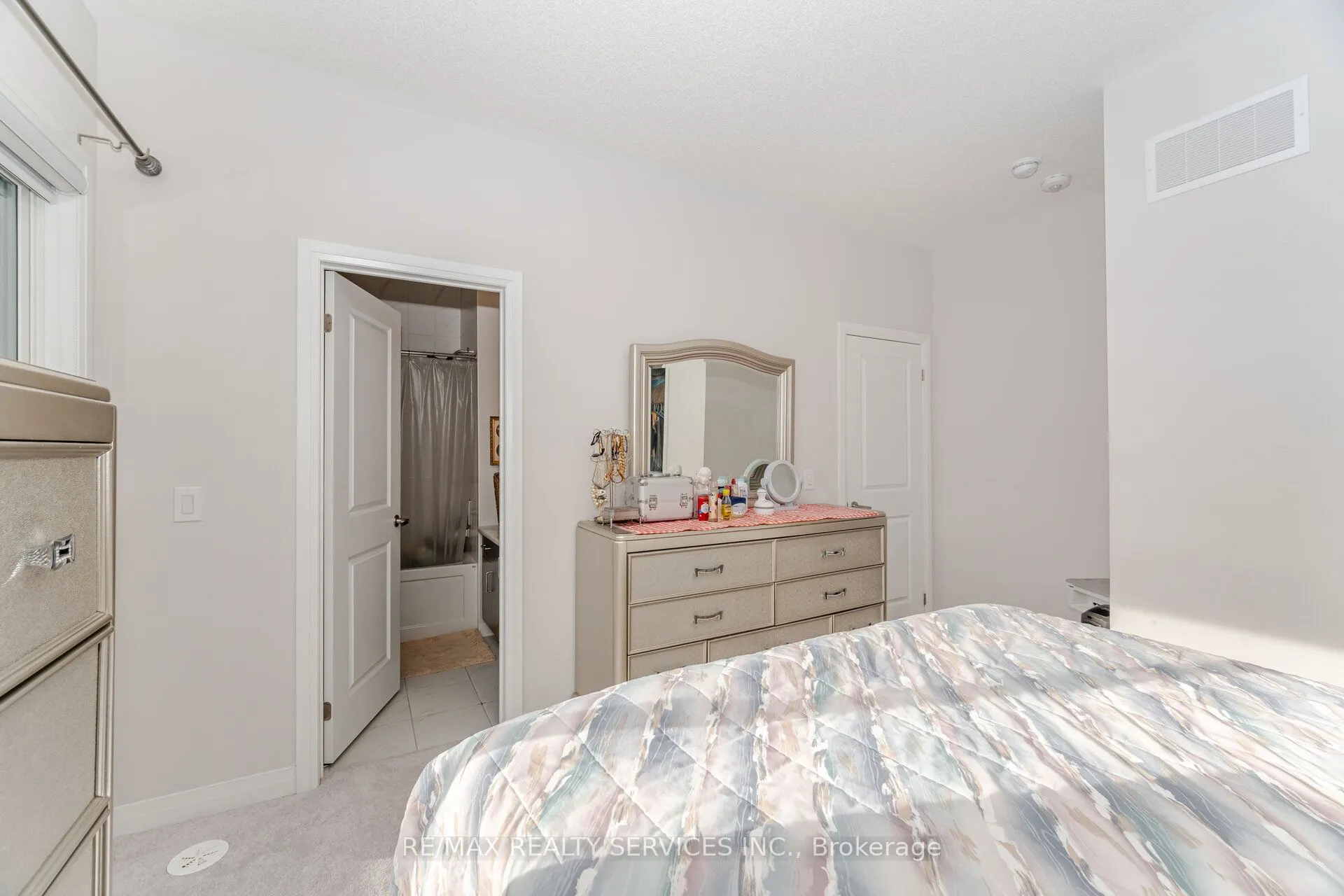 220 Dissette Street, #12