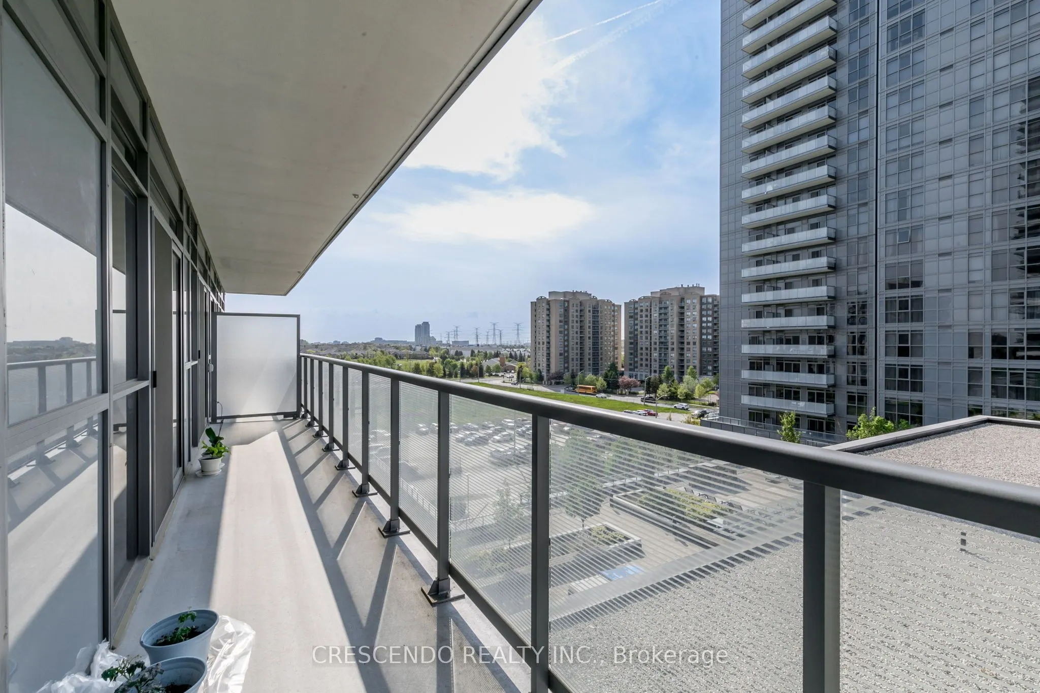 65 Oneida Crescent, #603