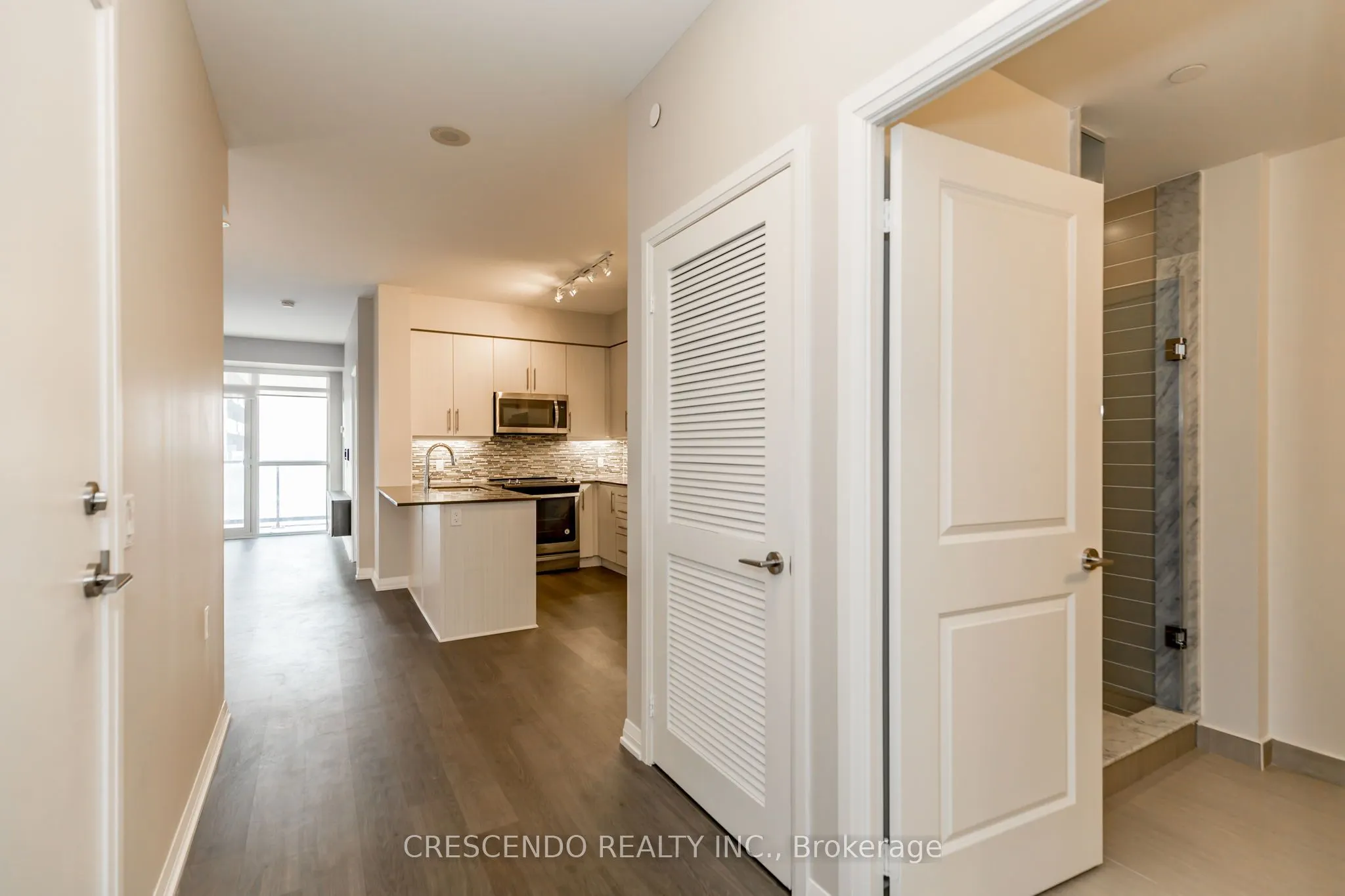 65 Oneida Crescent, #603