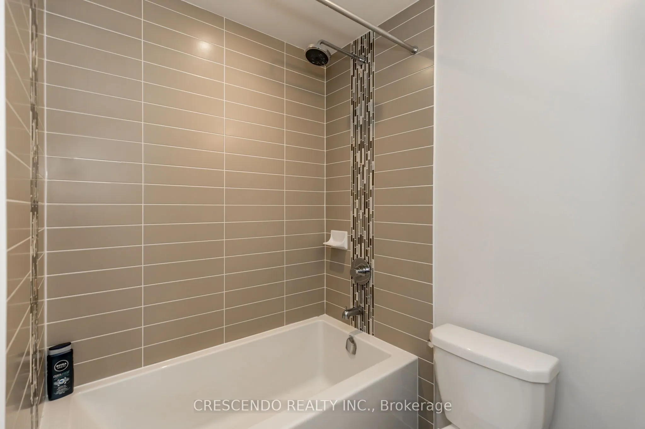 65 Oneida Crescent, #603