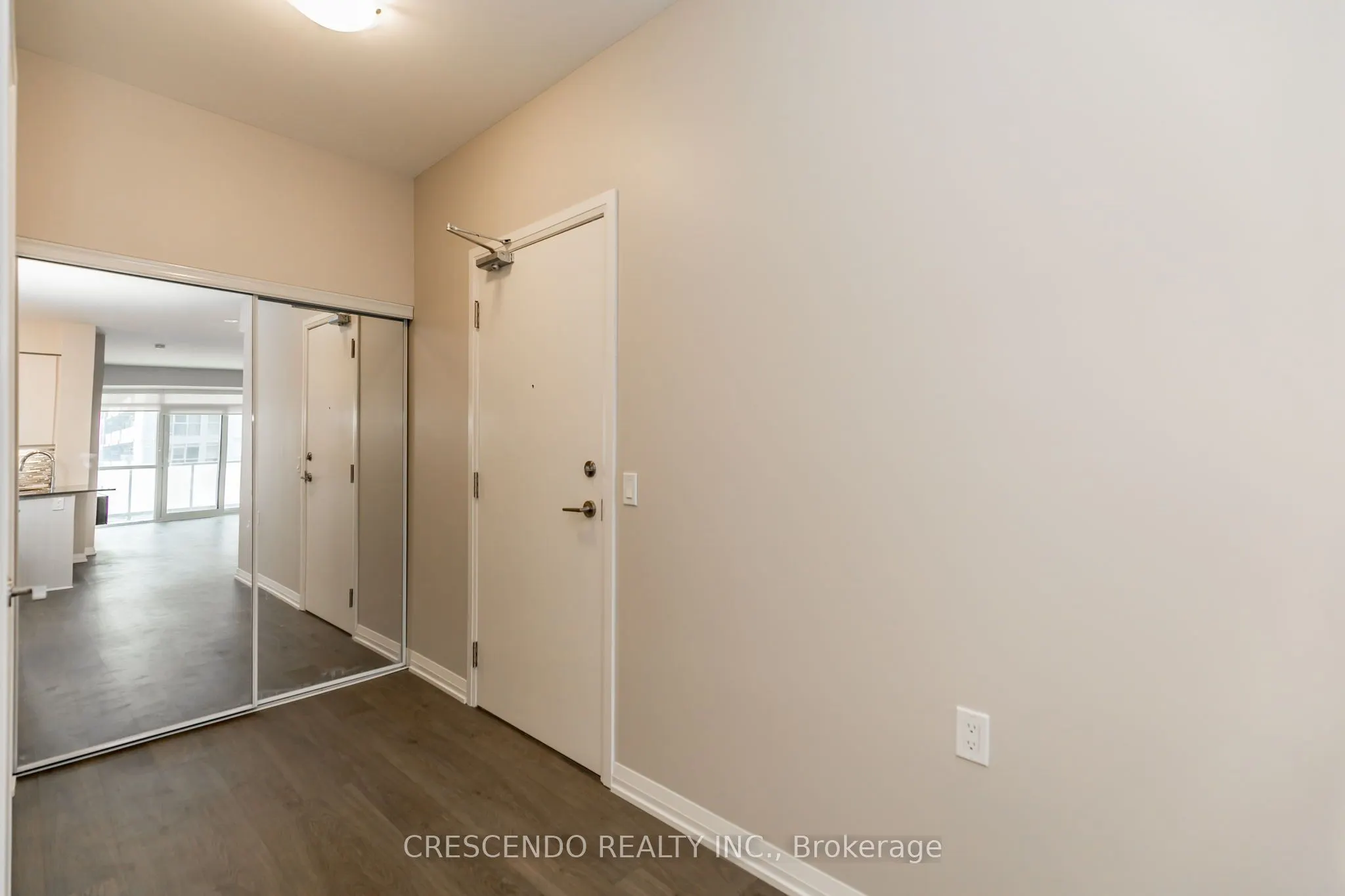 65 Oneida Crescent, #603