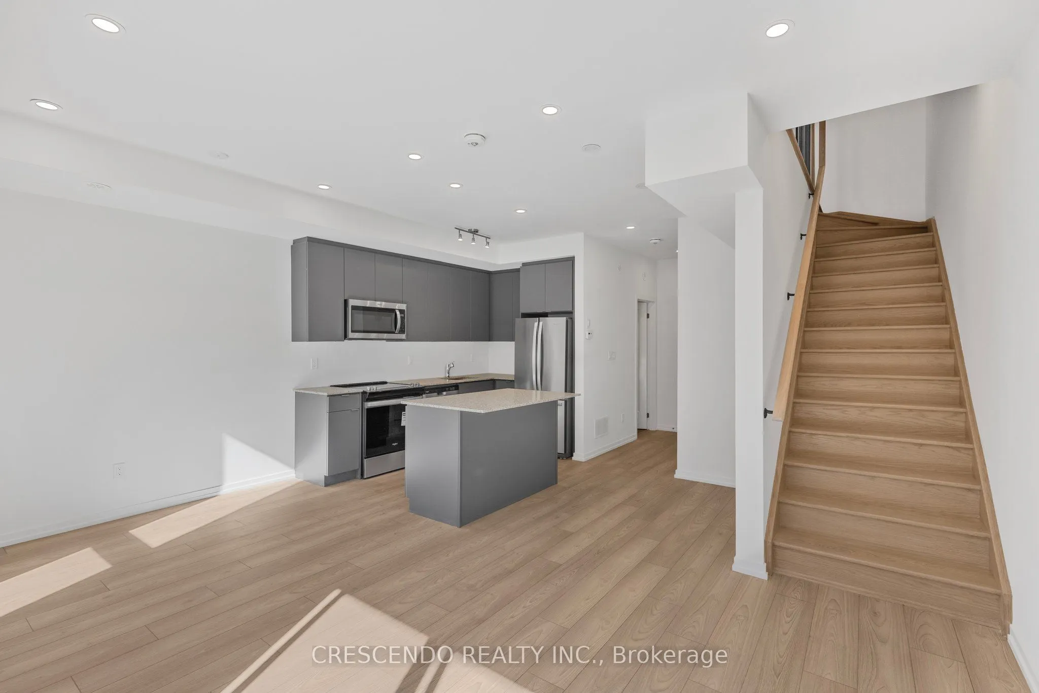 26 Lytham Green Circle, #4