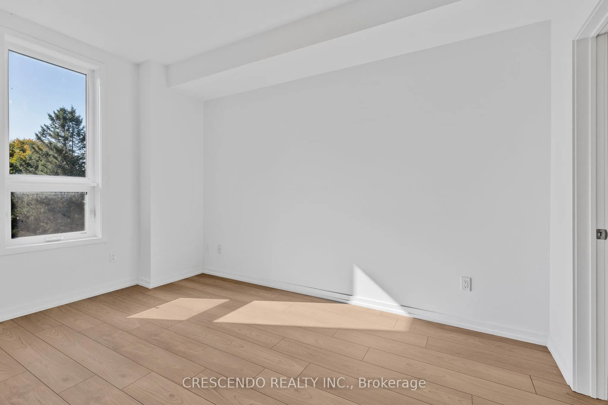 26 Lytham Green Circle, #4