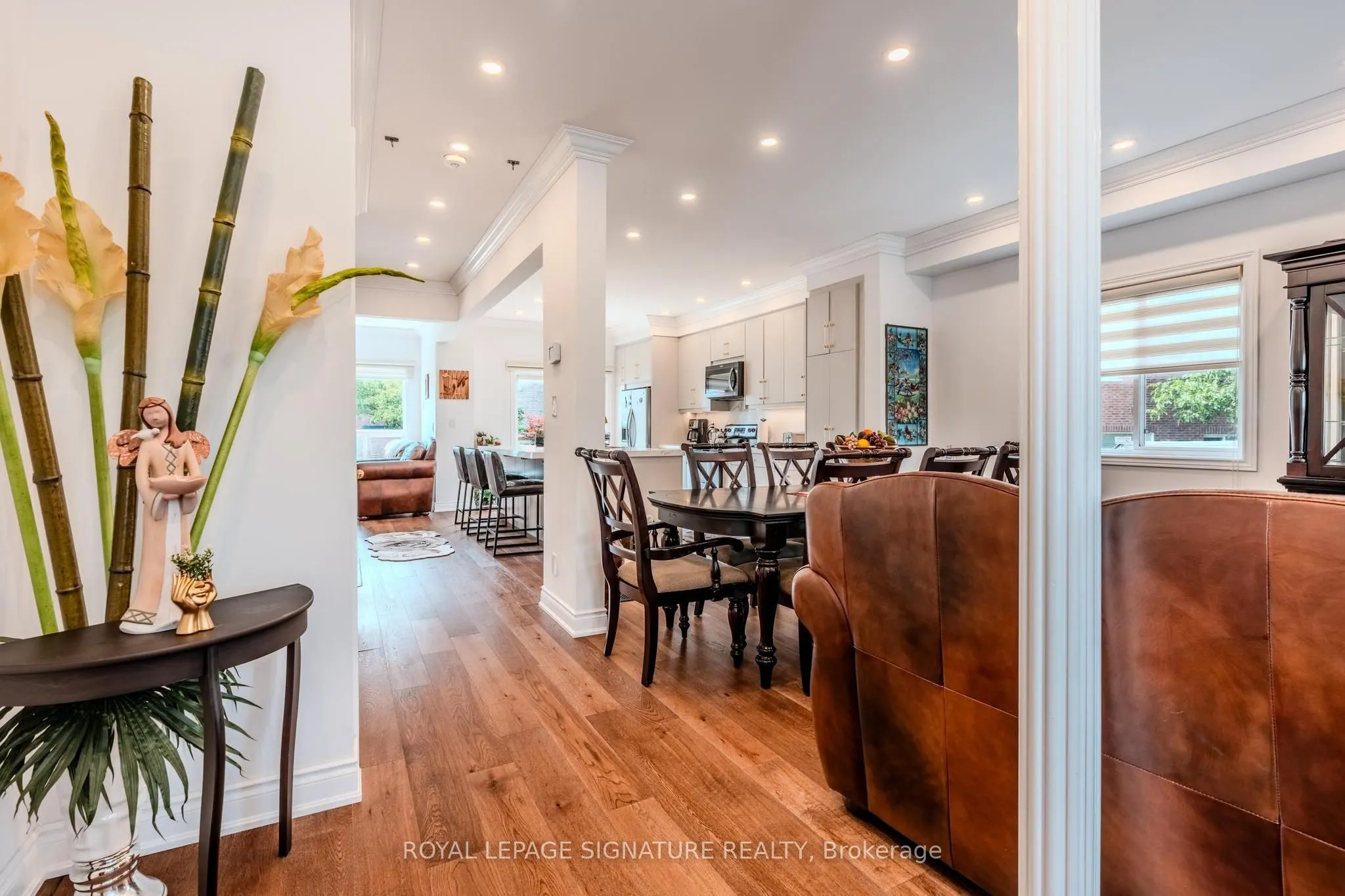 77 Wheelwright Drive, #Main & Upper