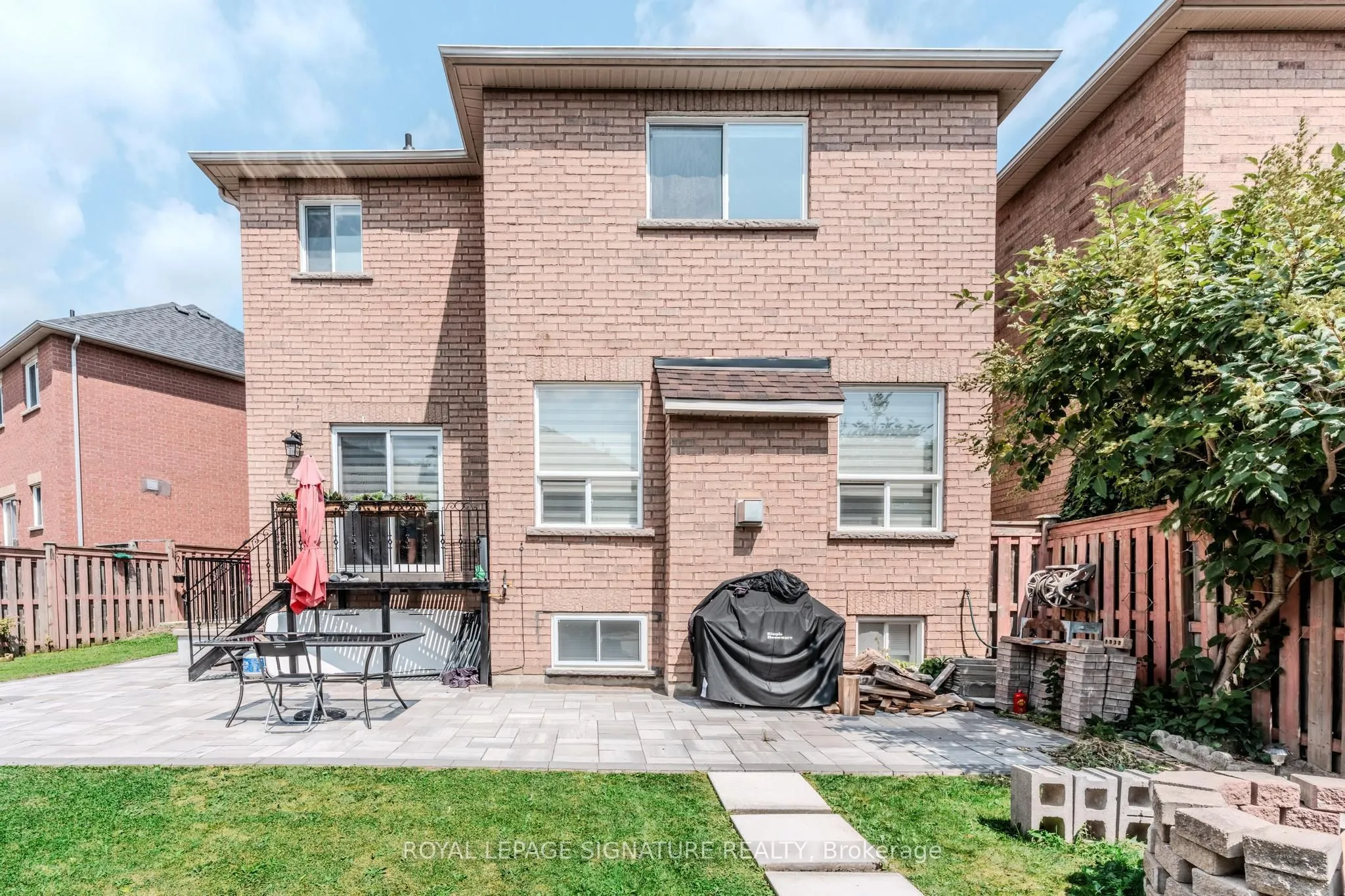 77 Wheelwright Drive, #Main & Upper