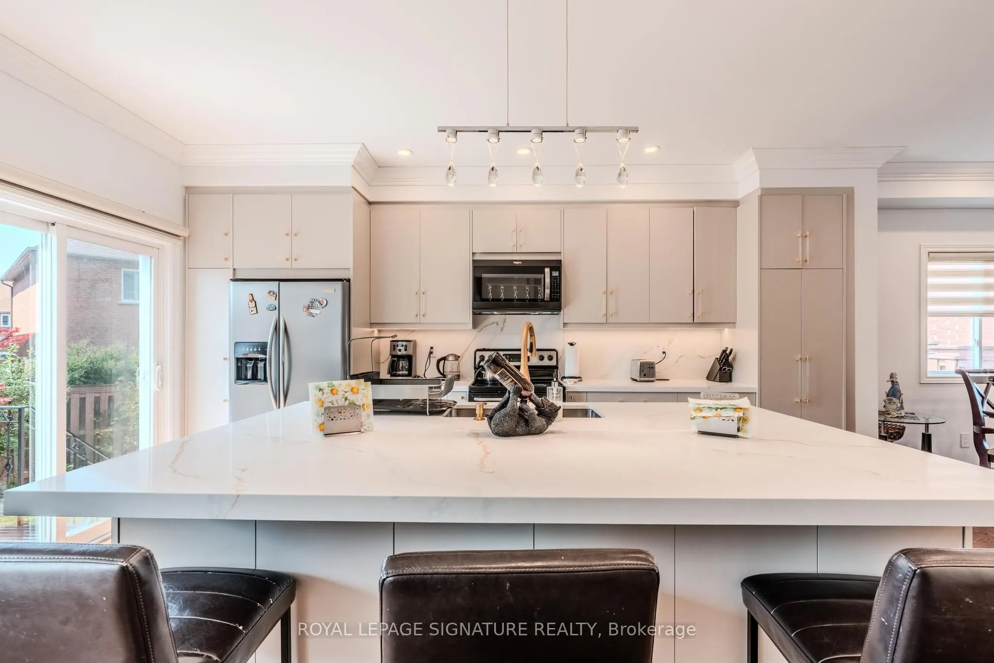 77 Wheelwright Drive, #Main & Upper