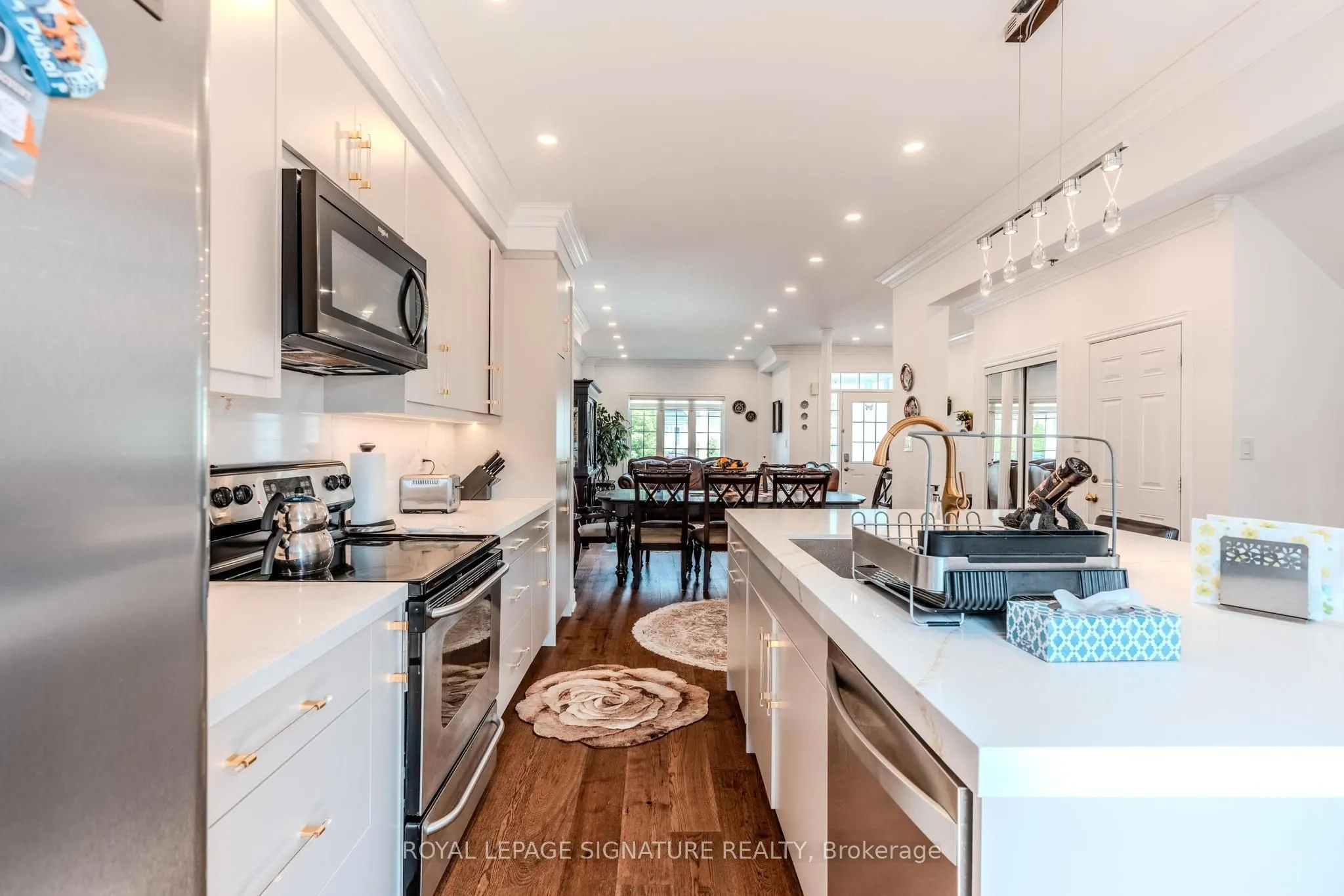 77 Wheelwright Drive, #Main & Upper