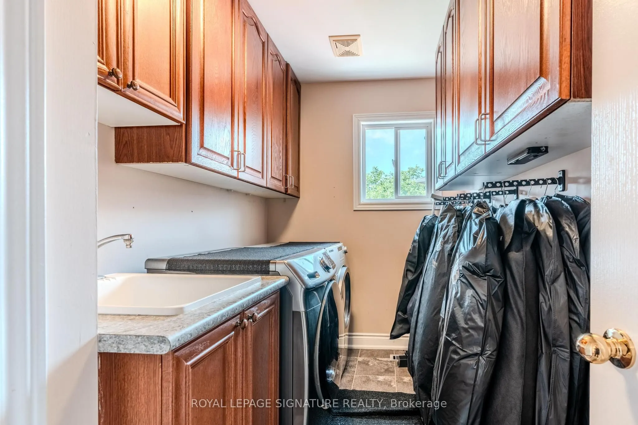 77 Wheelwright Drive, #Main & Upper
