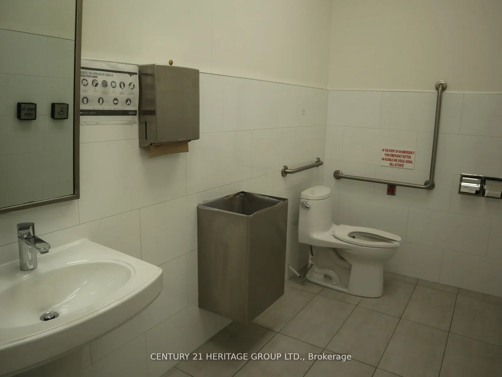 8763 Bayview Avenue, #123 & 125