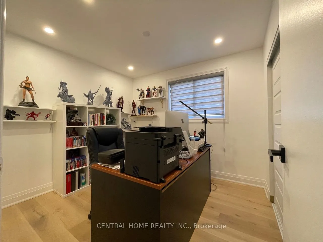 755 Botany Hill Crescent