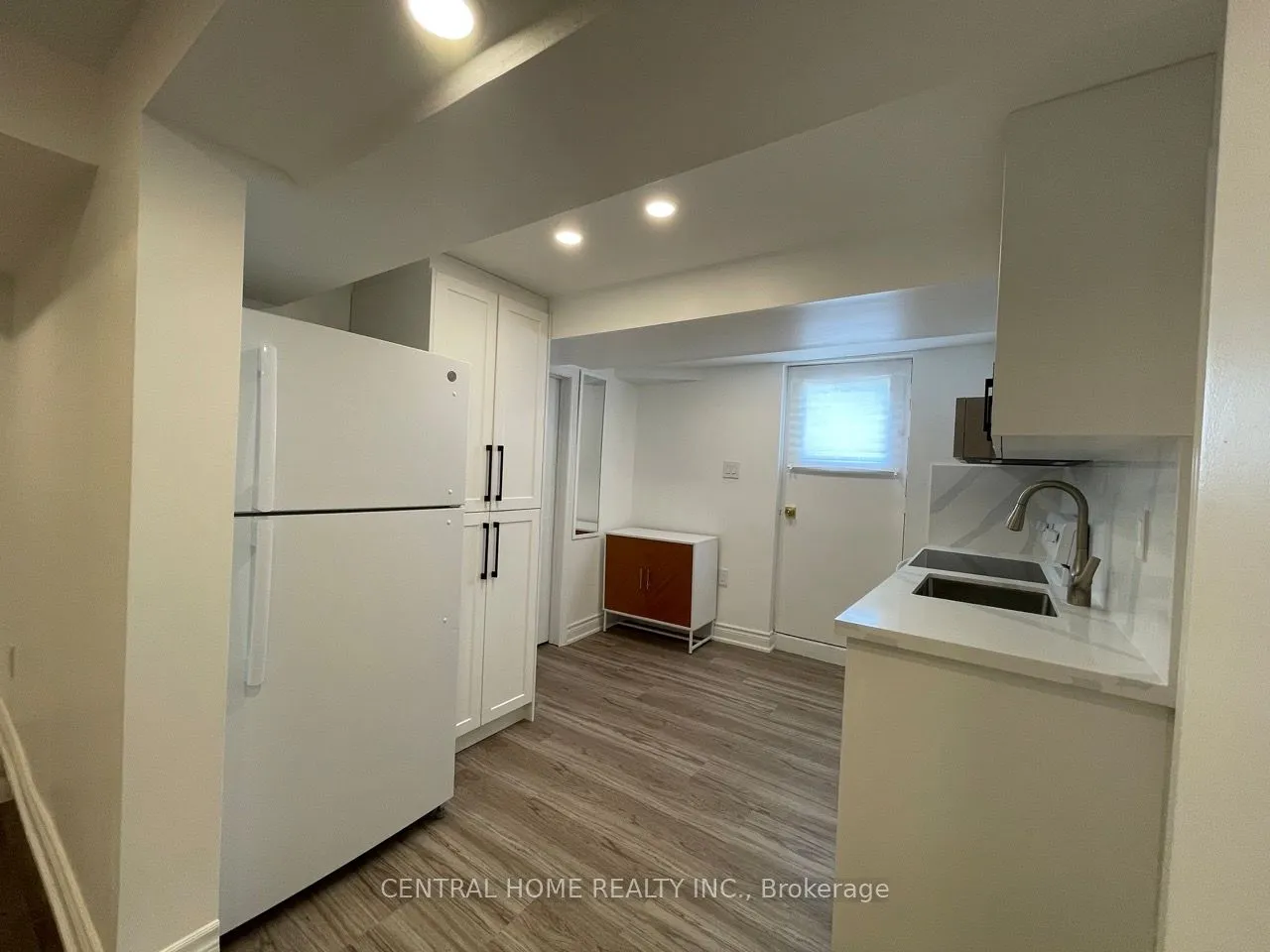 755 Botany Hill Crescent