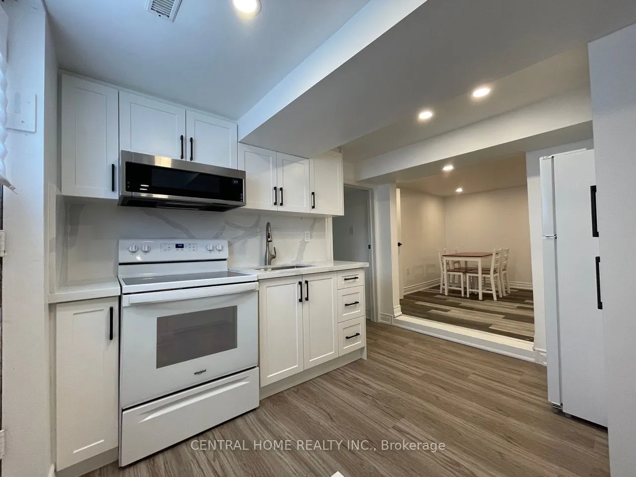 755 Botany Hill Crescent