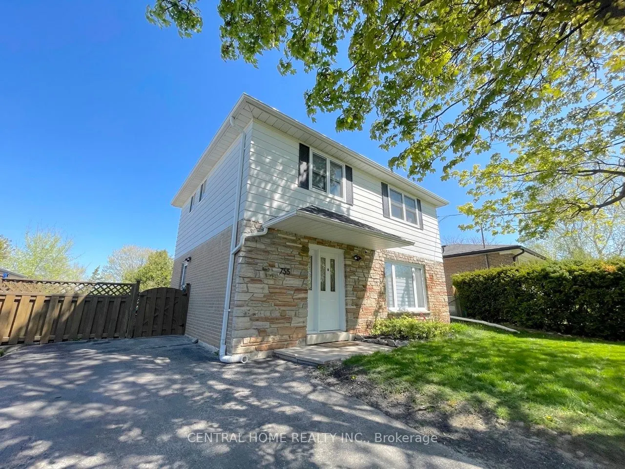 755 Botany Hill Crescent