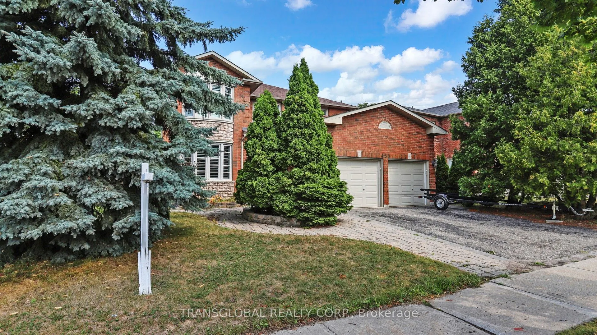 458 Beverley Glen Boulevard