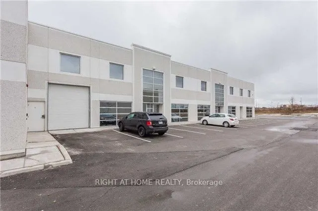 158 Don Hillock Drive, #15