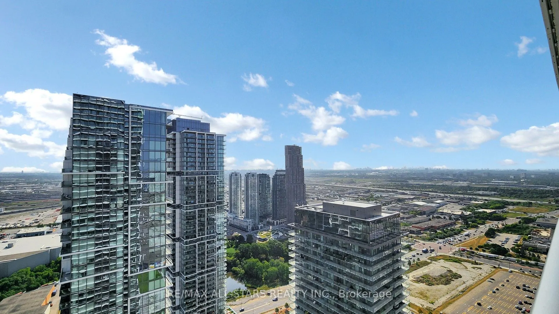 950 Portage Parkway, #5003