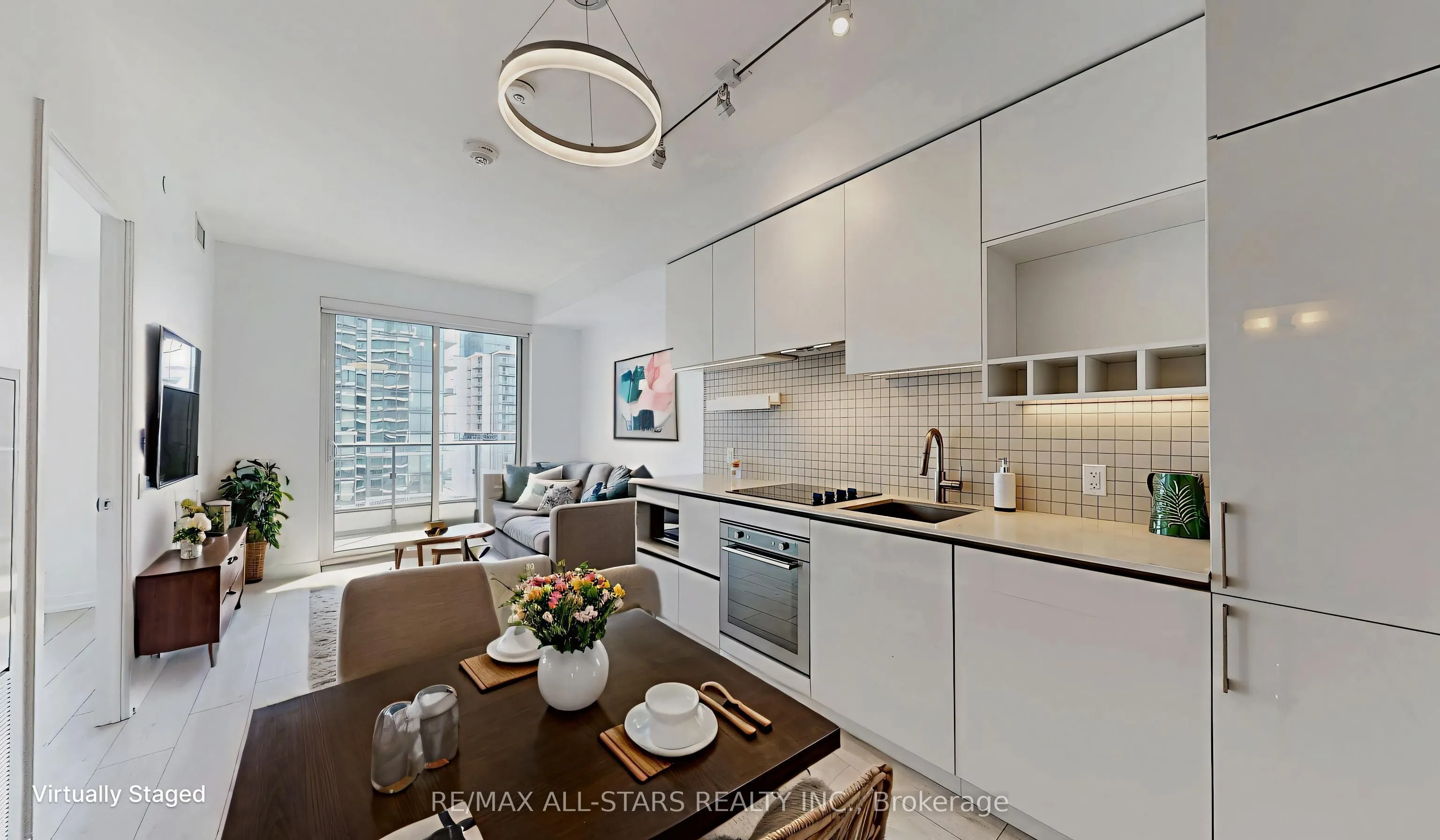 950 Portage Parkway, #5003