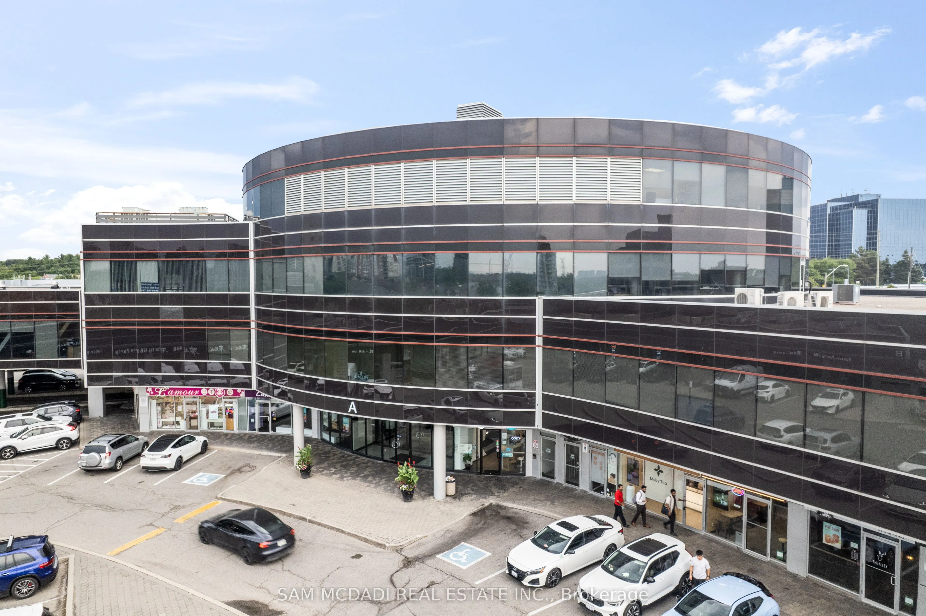 505 Highway 7 E, #A26/27