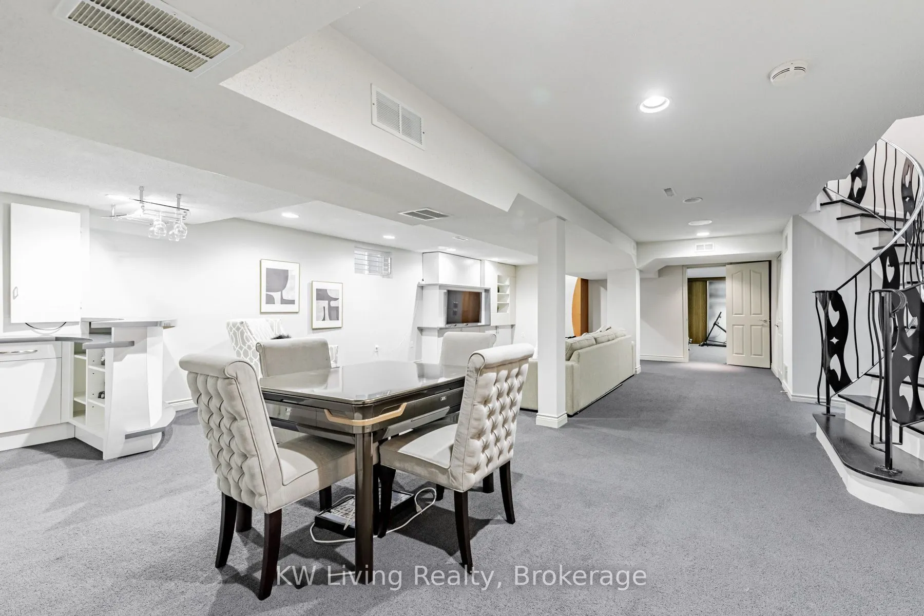 23 Vesta Drive