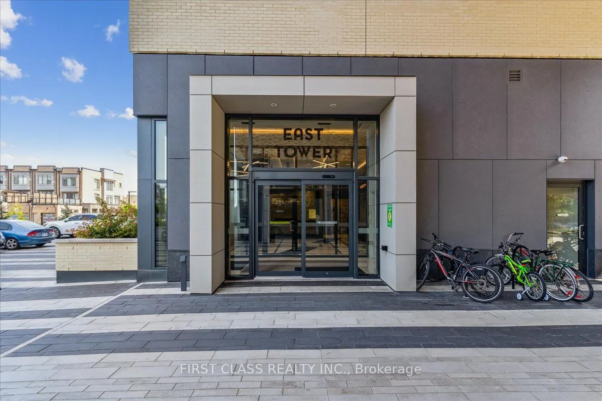 100 Eagle Rock Way, #403