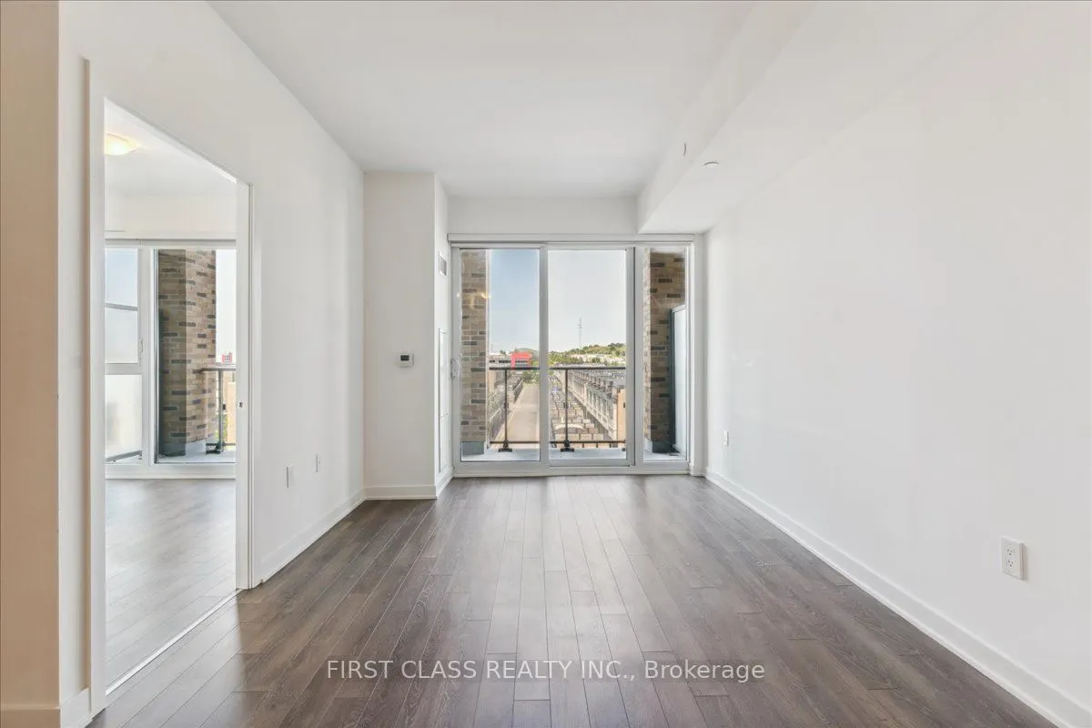 100 Eagle Rock Way, #403
