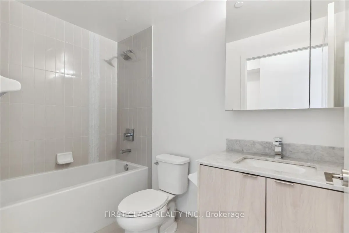 100 Eagle Rock Way, #403
