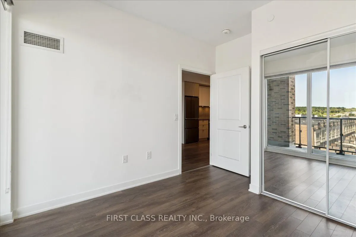 100 Eagle Rock Way, #403