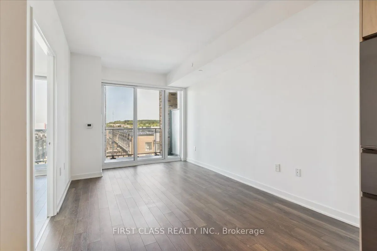 100 Eagle Rock Way, #403