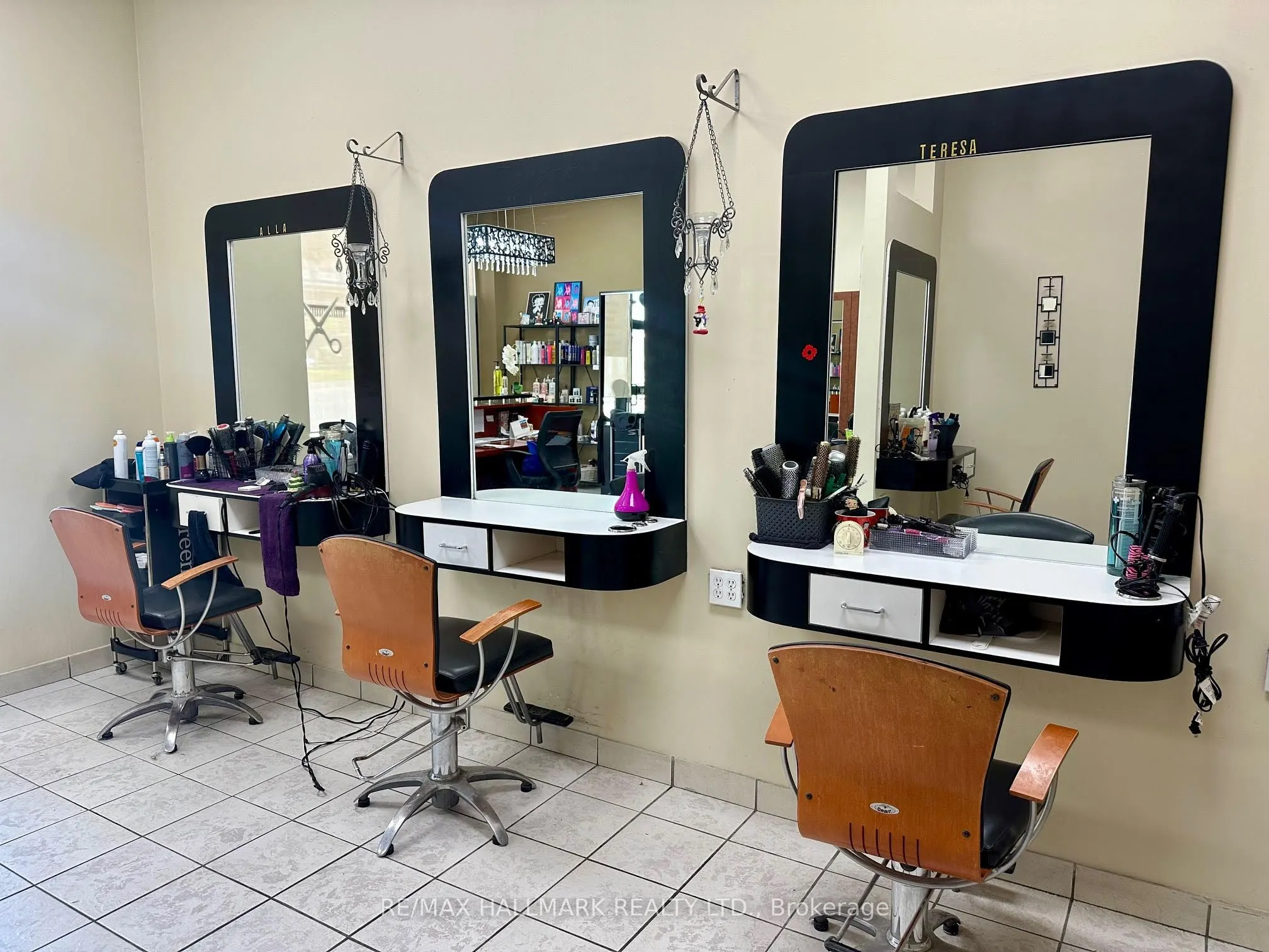 15461 Yonge Street, #3