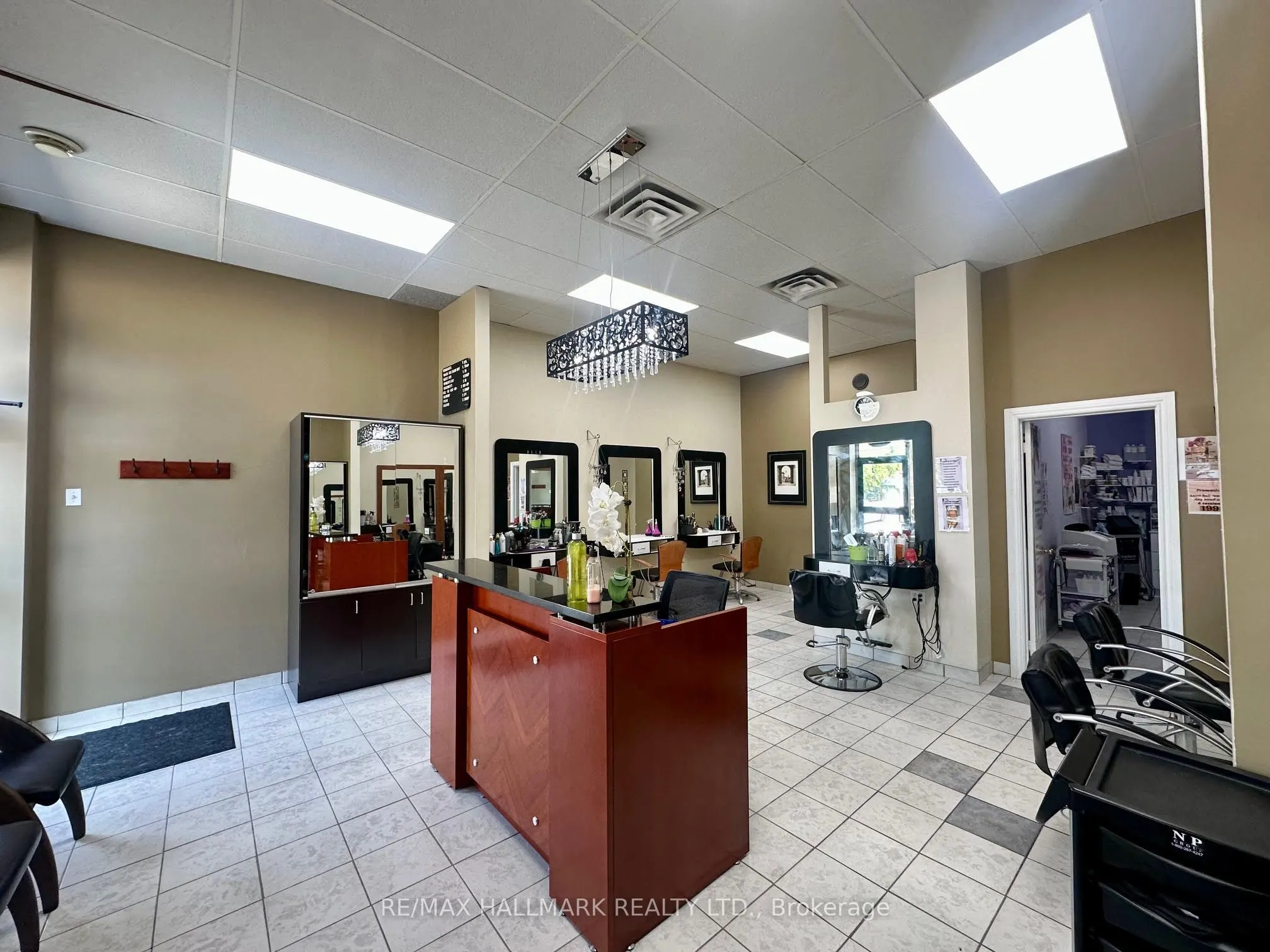 15461 Yonge Street, #3
