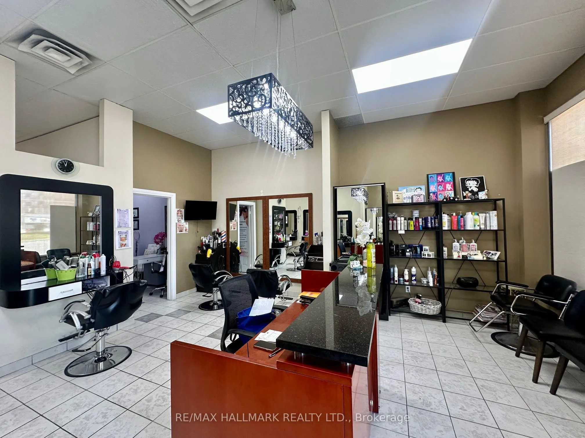 15461 Yonge Street, #3