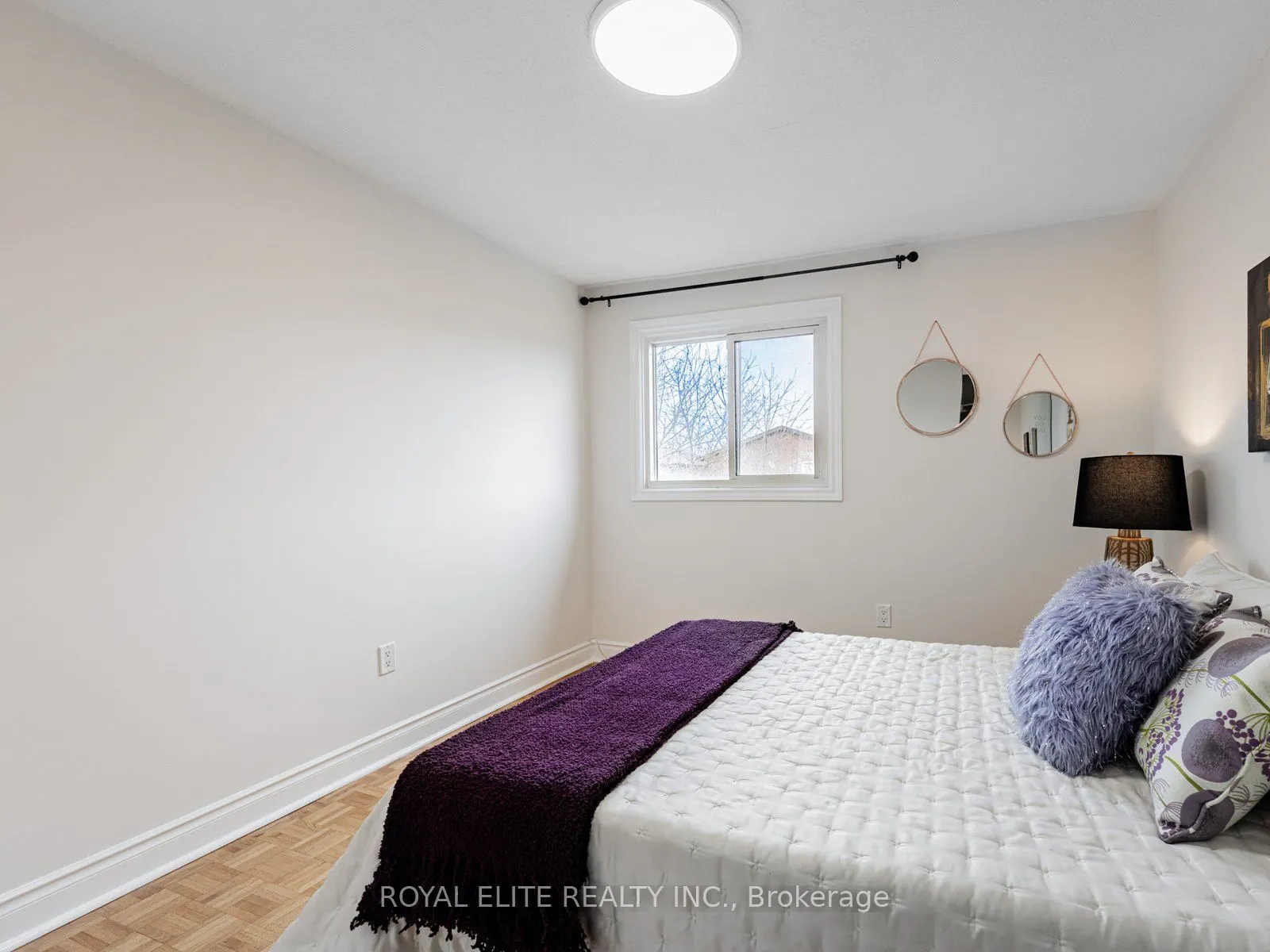 29 Ashmore Crescent