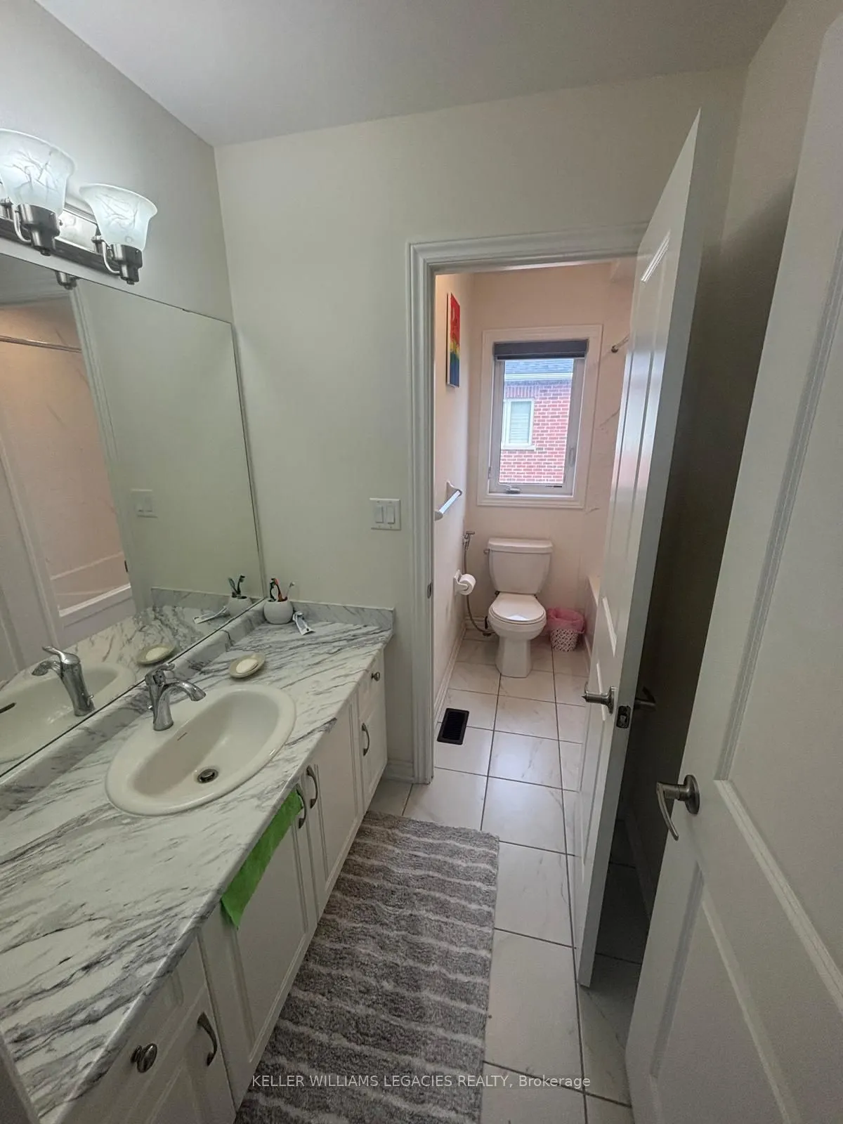 2300 Grainger Loop