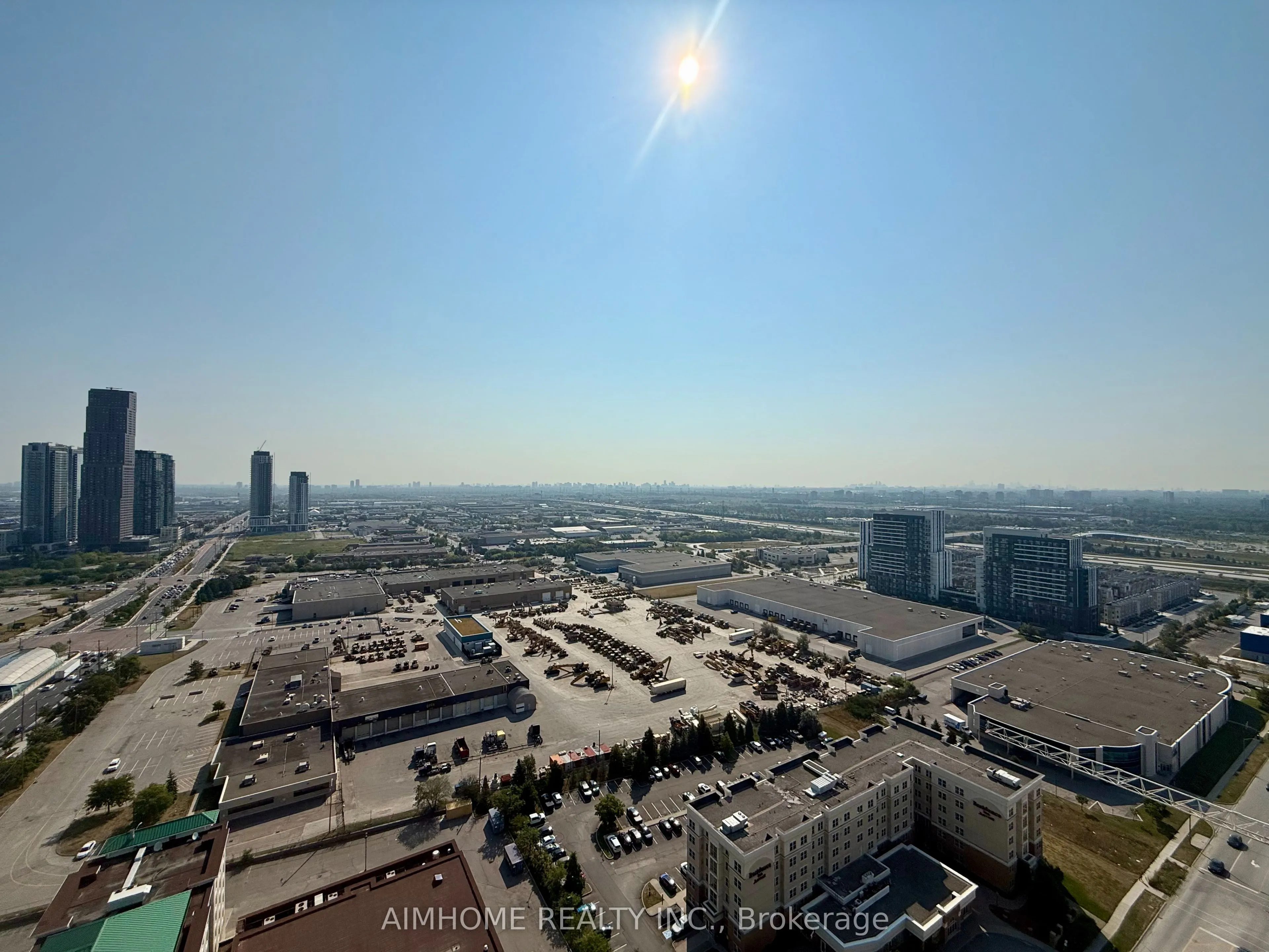 28 Interchange Way, #3207