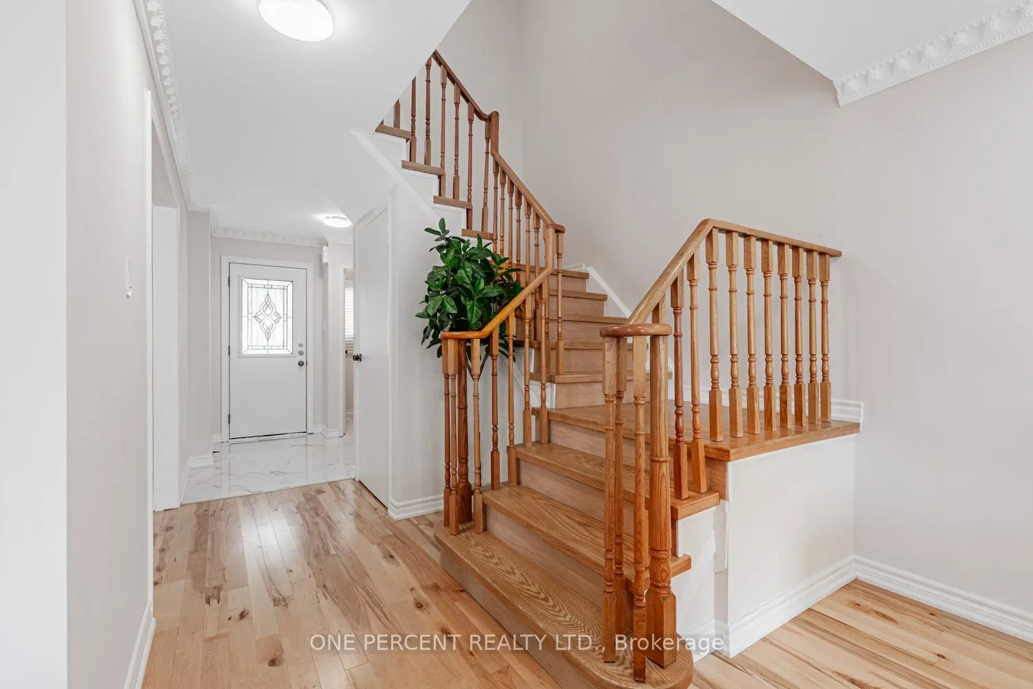 37 Lansbury Court